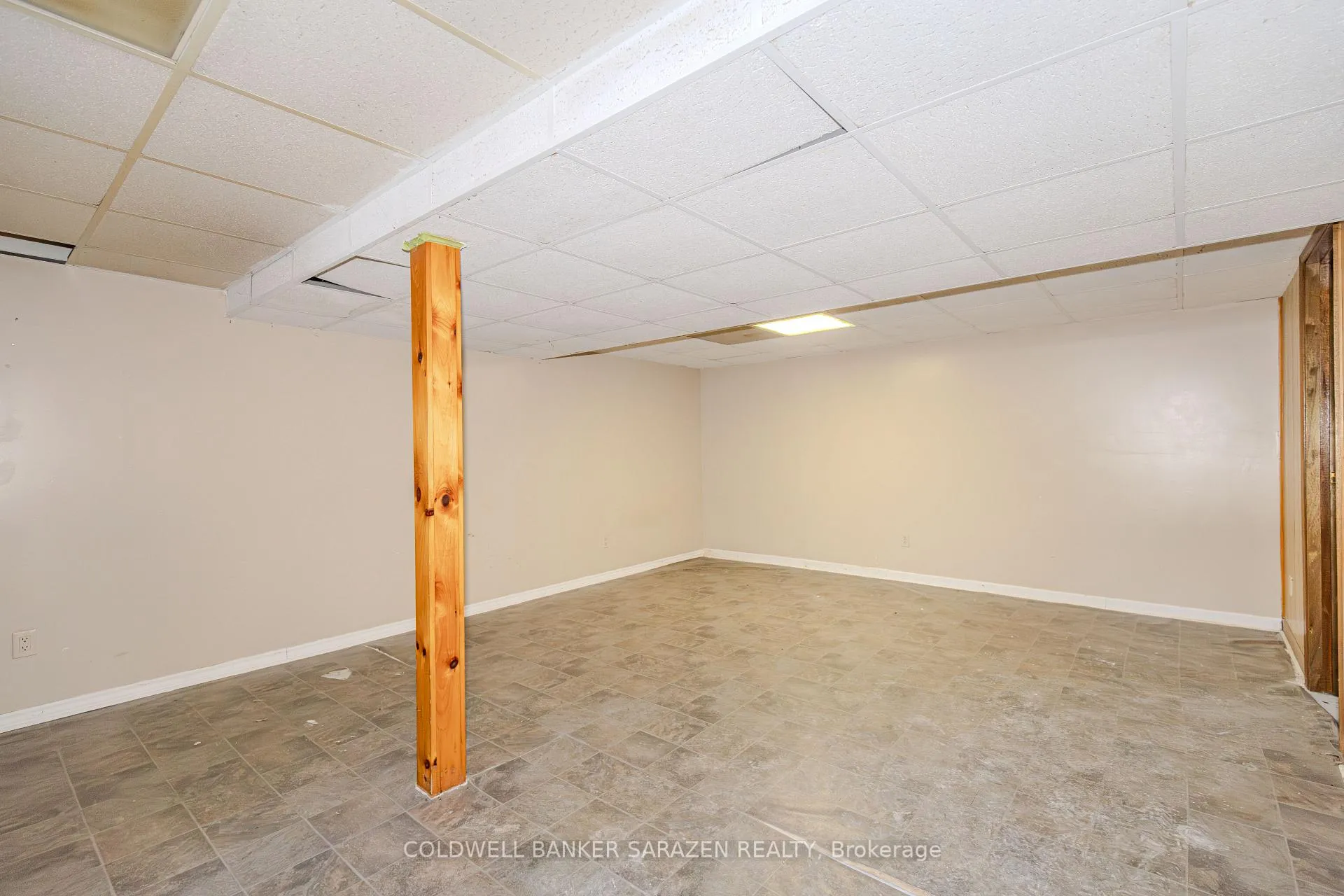 Photo 32 of 1413 Chatelain Avenue, Ottawa, Carlington — HOMEH