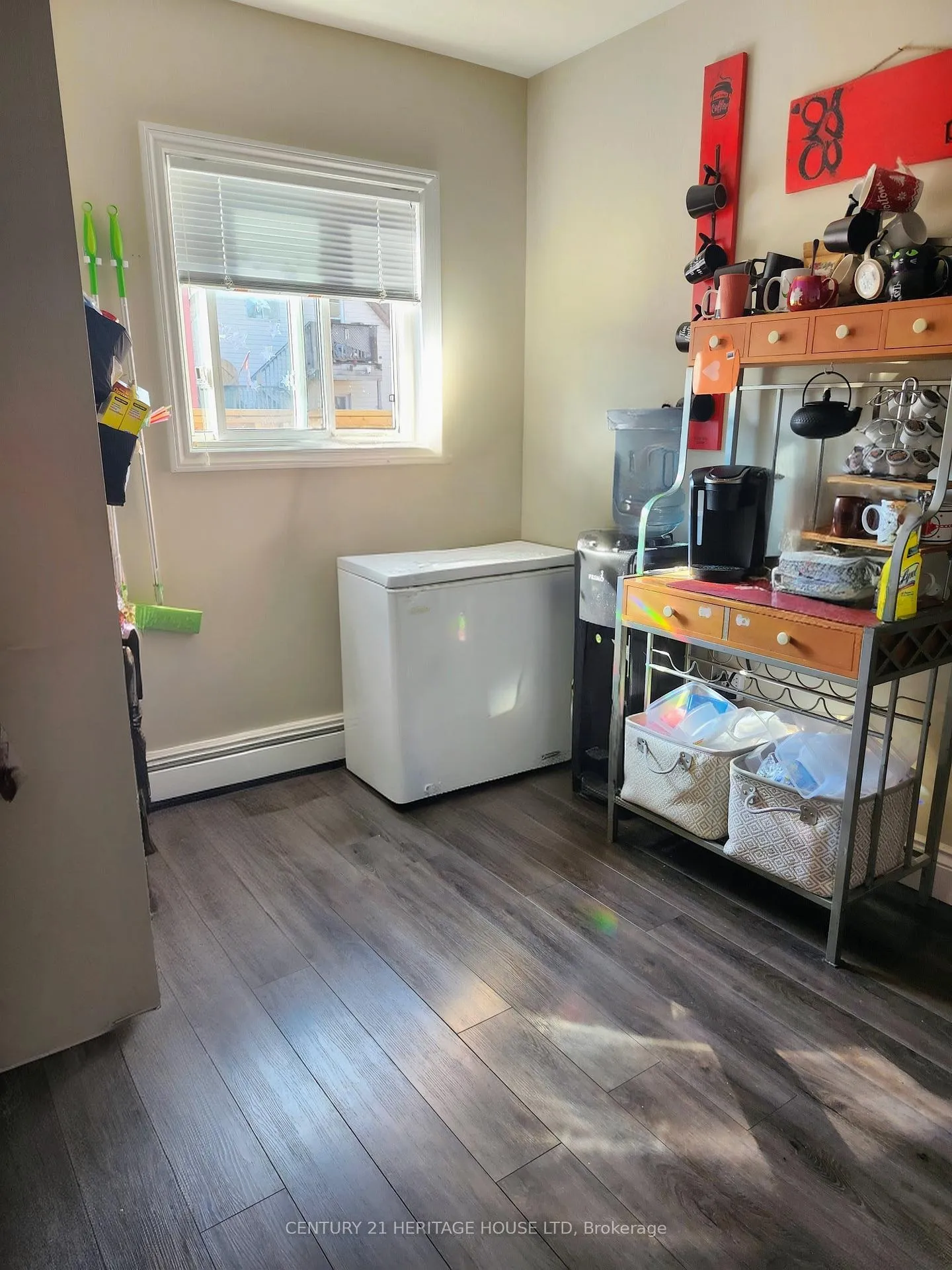 Photo 16 of 11 Barnes Street, St. Thomas — HOMEH