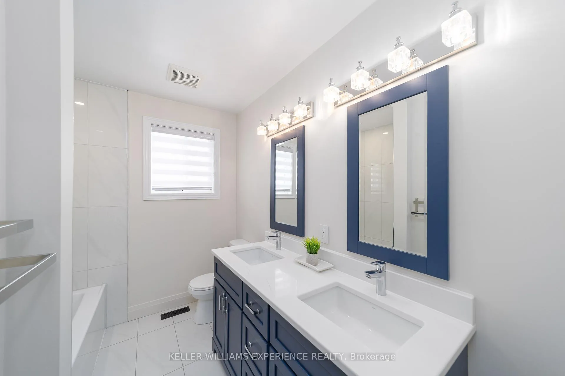 Photo 23 of 61 Silver Maple Crescent, Barrie, Holly — HOMEH