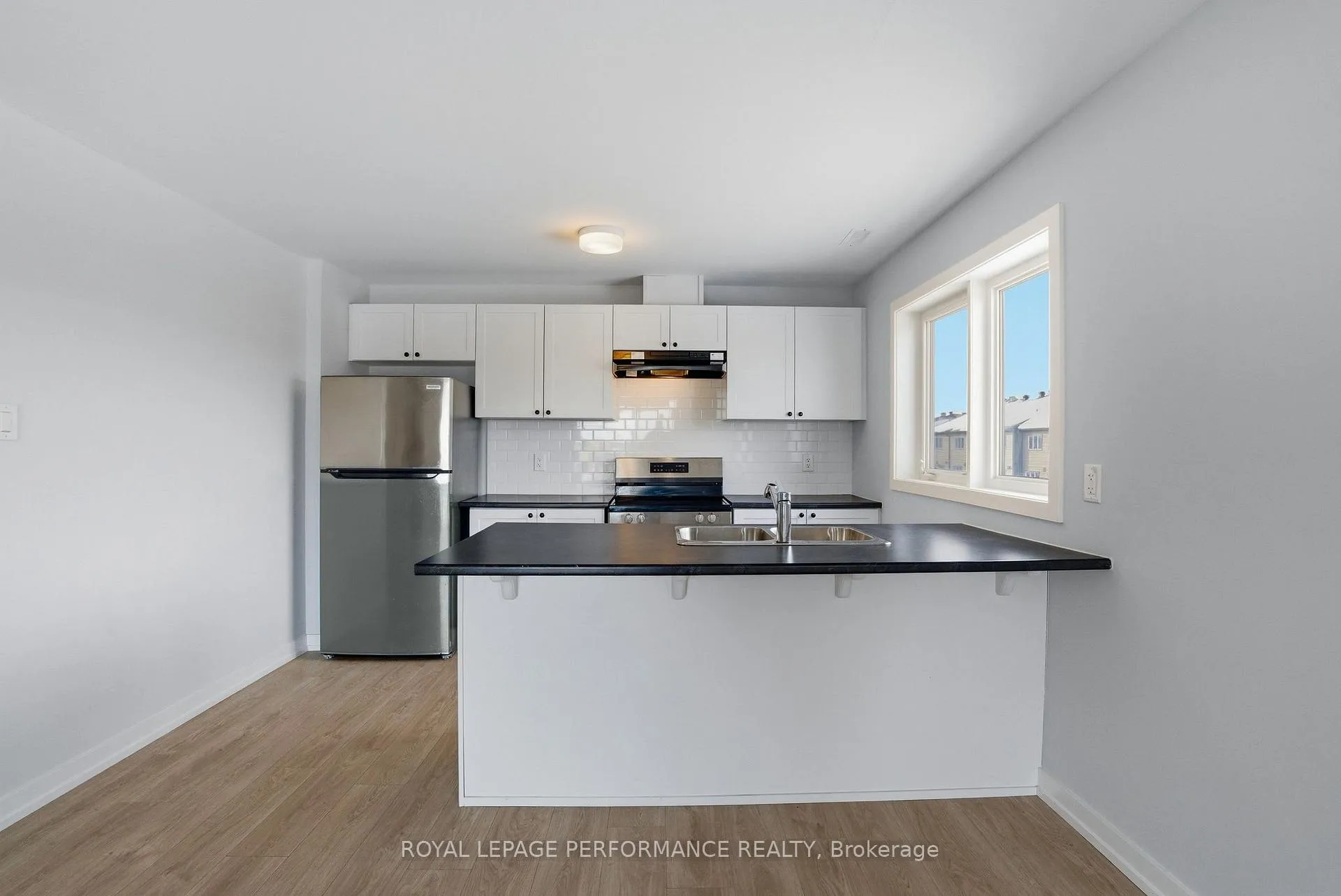 Photo 6 of 57 Dashing Private, Ottawa, Avalon West — HOMEH