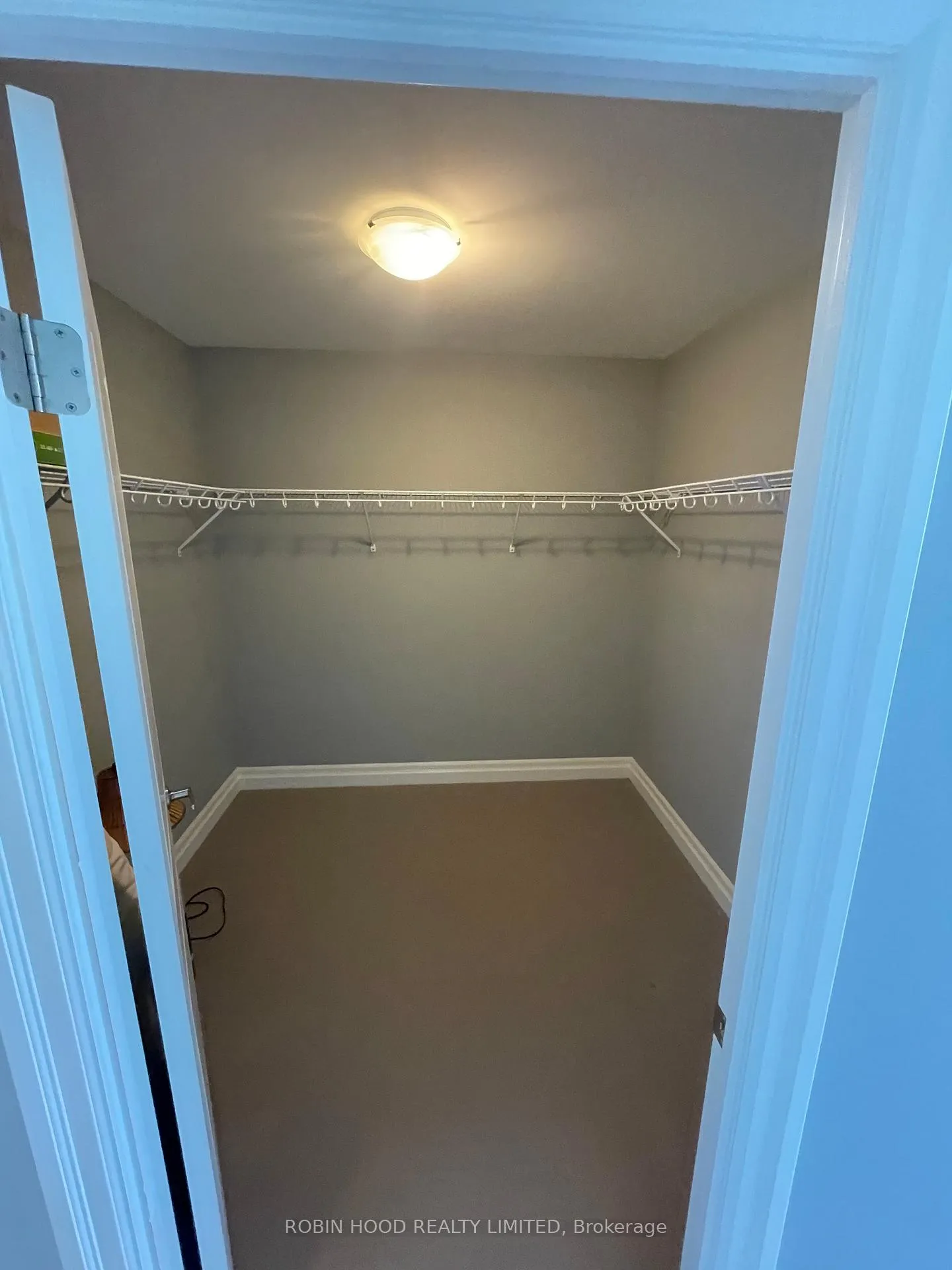 Photo 6 of Unit Unit 612, 150 Wellington Street E, Guelph, Downtown — HOMEH