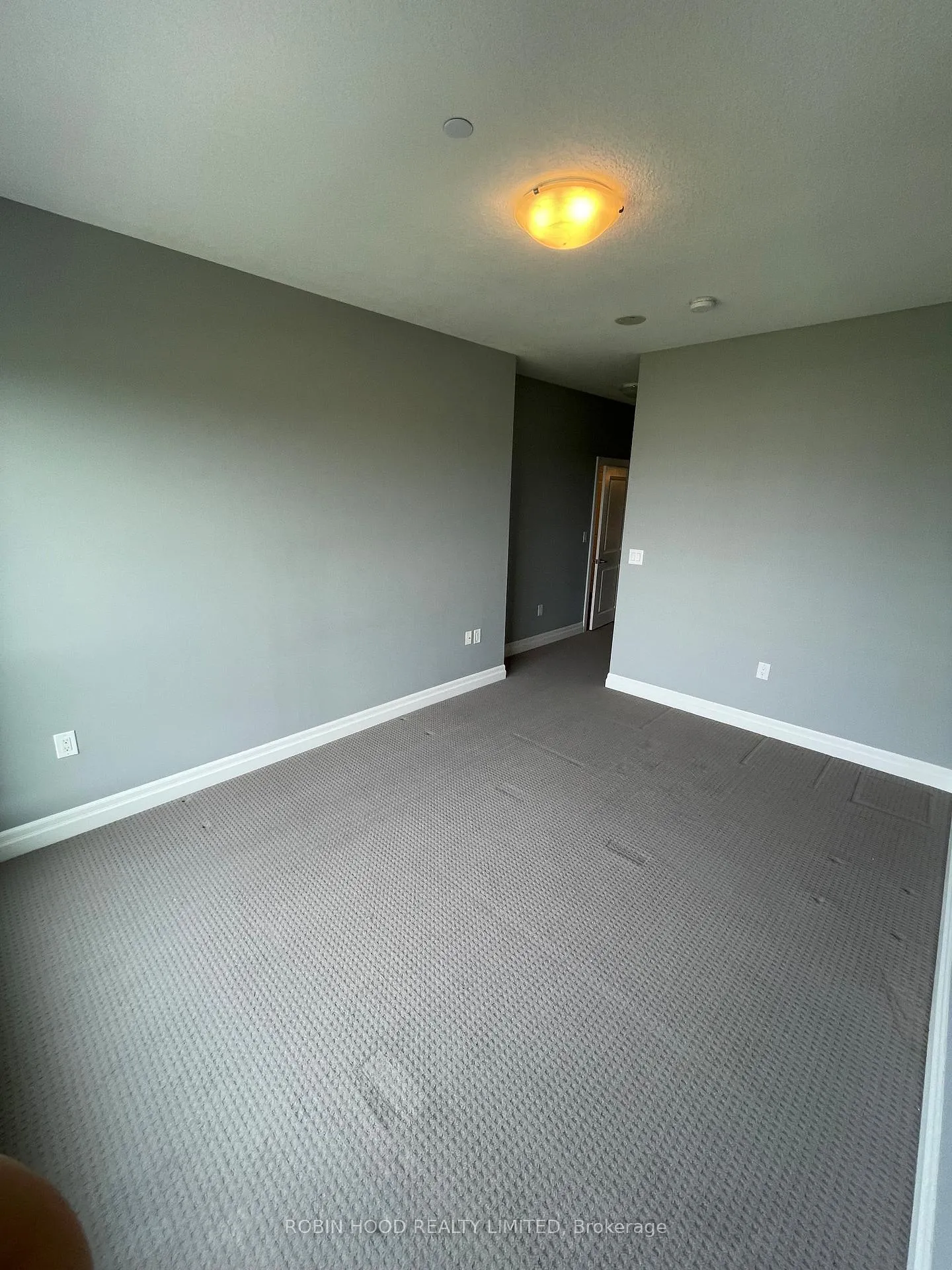Photo 8 of Unit Unit 612, 150 Wellington Street E, Guelph, Downtown — HOMEH