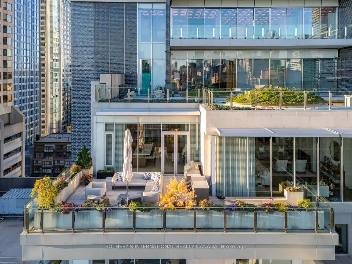 Photo 23 of Unit 1201, 155 Cumberland Street, Toronto, The Annex — HOMEH