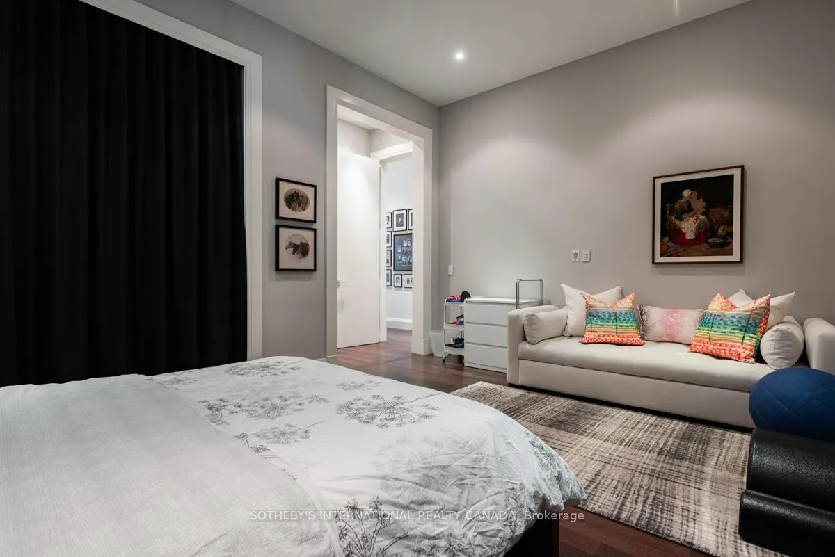 Photo 30 of Unit 1201, 155 Cumberland Street, Toronto, The Annex — HOMEH