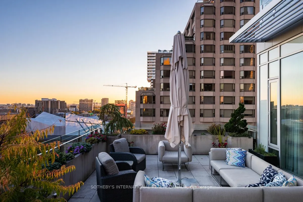 Photo 39 of Unit 1201, 155 Cumberland Street, Toronto, The Annex — HOMEH