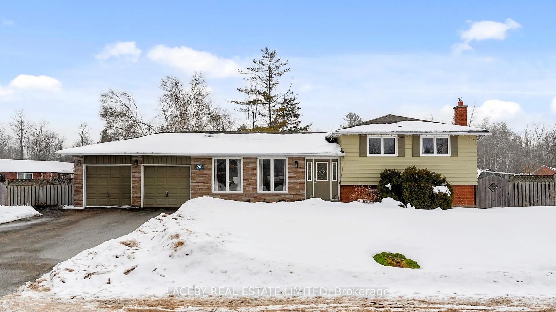 Photo 1 of 79 Douglas Street, Georgina, Sutton & Jackson's Point — HOMEH