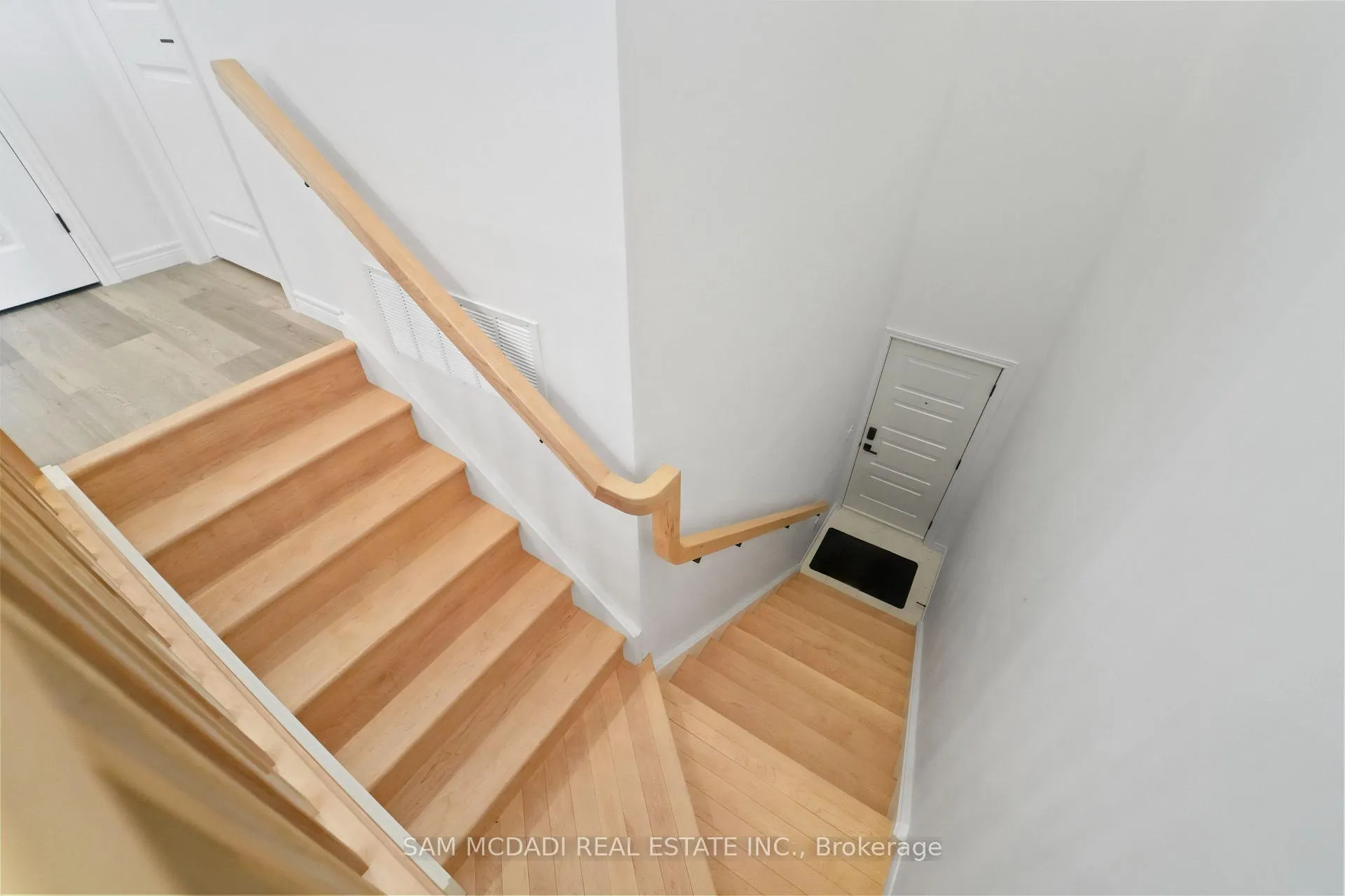 Photo 16 of 175 Margaret Avenue, Hamilton, Stoney Creek — HOMEH