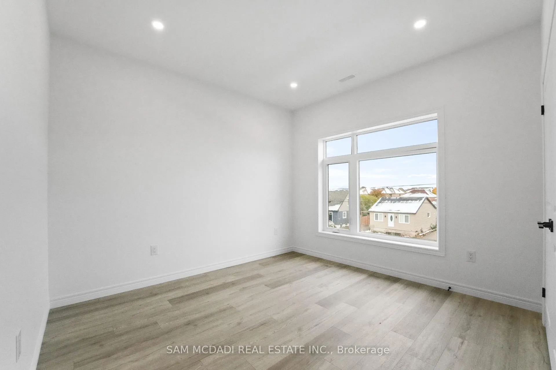 Photo 31 of 175 Margaret Avenue, Hamilton, Stoney Creek — HOMEH