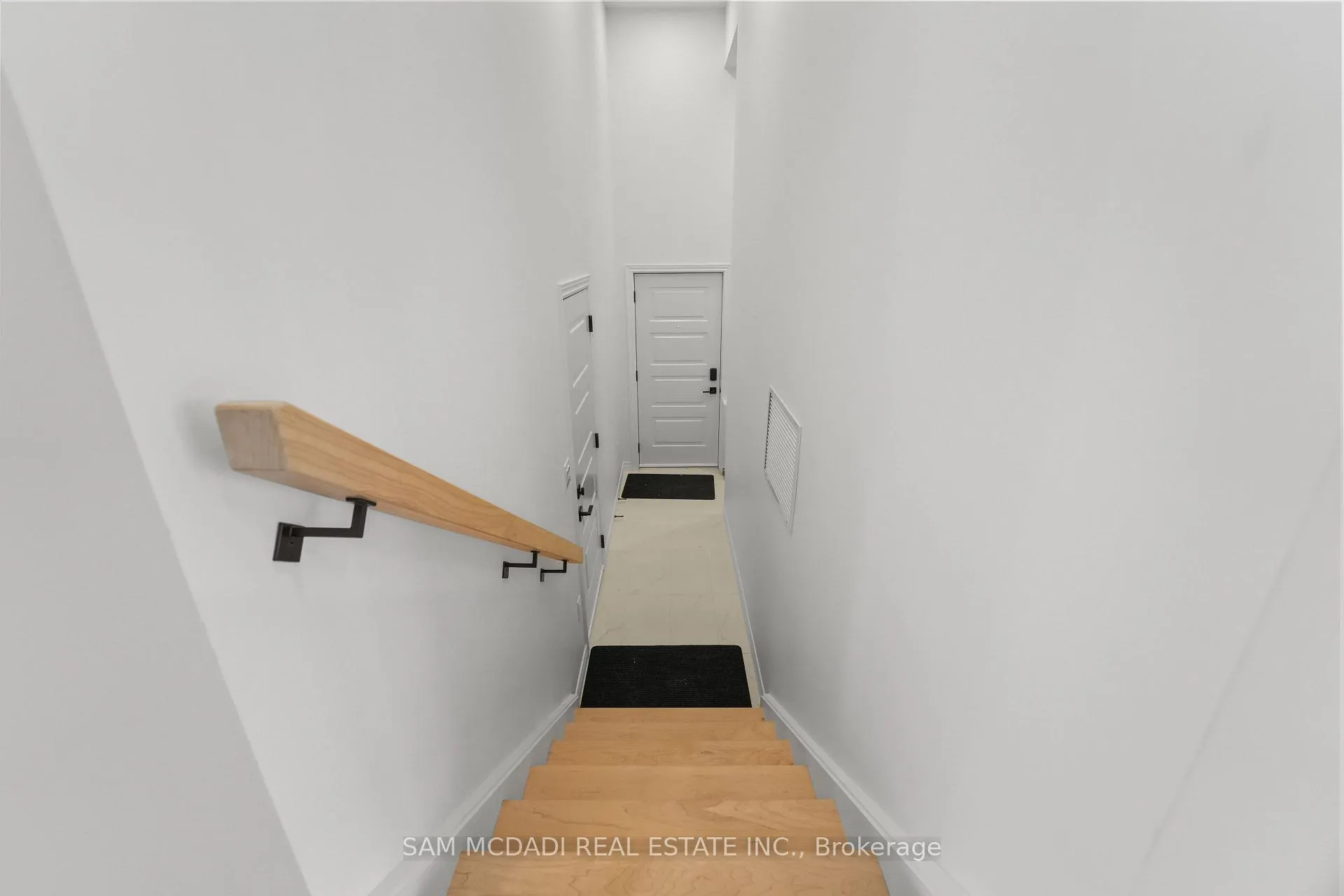 Photo 34 of 175 Margaret Avenue, Hamilton, Stoney Creek — HOMEH
