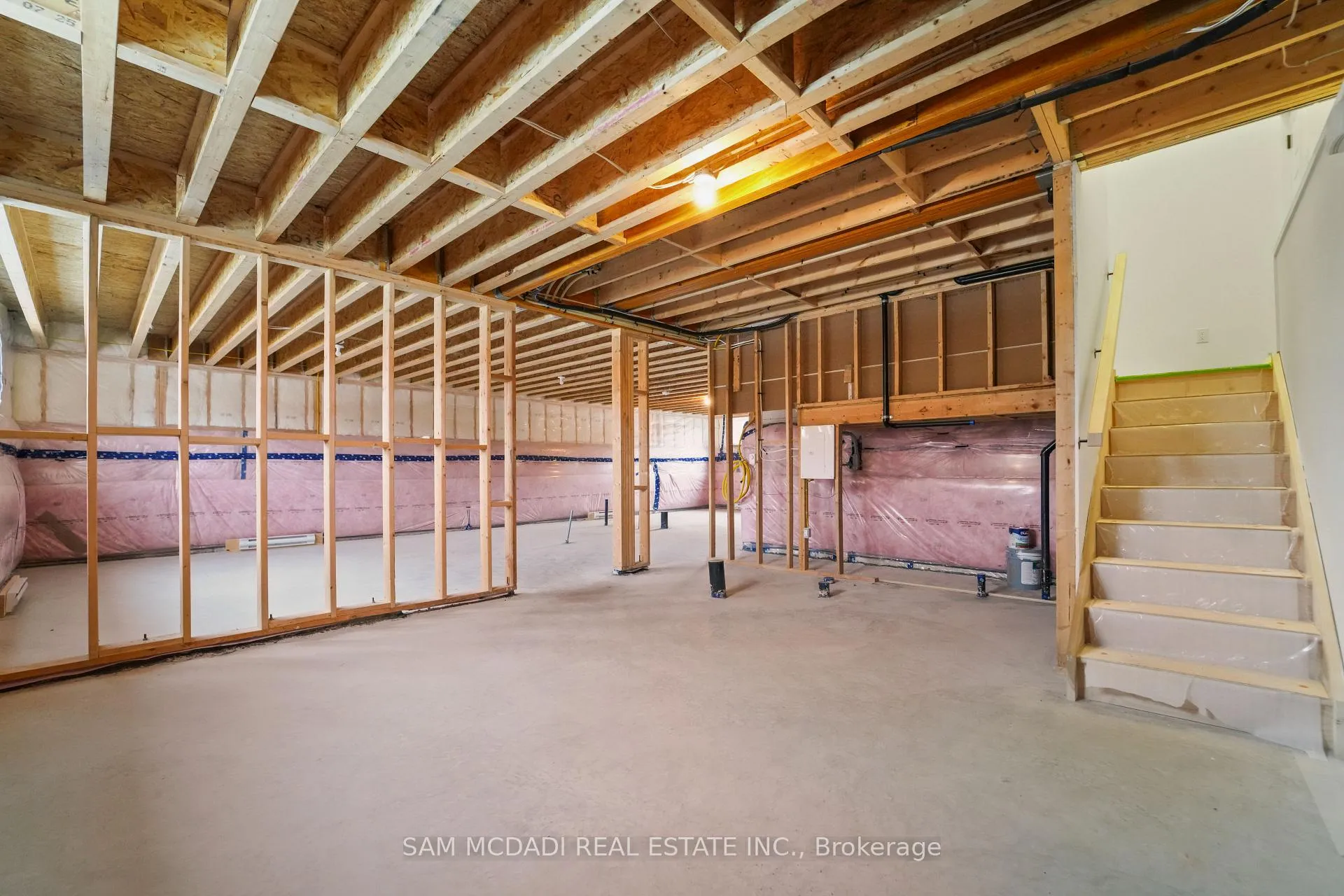 Photo 35 of 175 Margaret Avenue, Hamilton, Stoney Creek — HOMEH