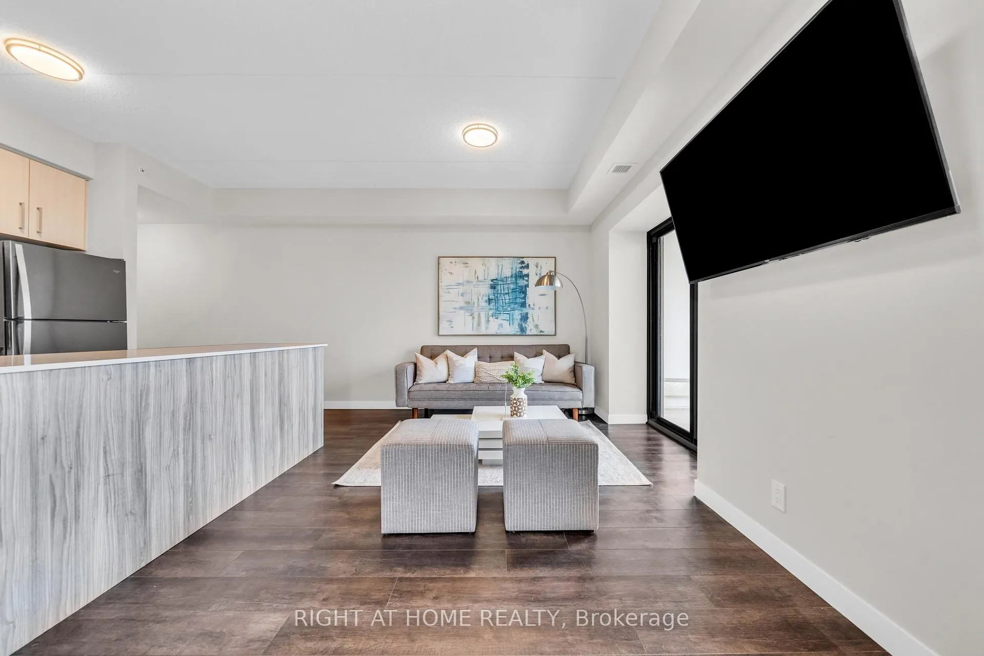 Photo 9 of Unit 807, 15 Queen Street S, Hamilton, Central — HOMEH