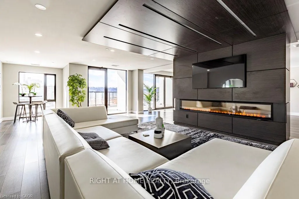 Photo 38 of Unit 807, 15 Queen Street S, Hamilton, Central — HOMEH