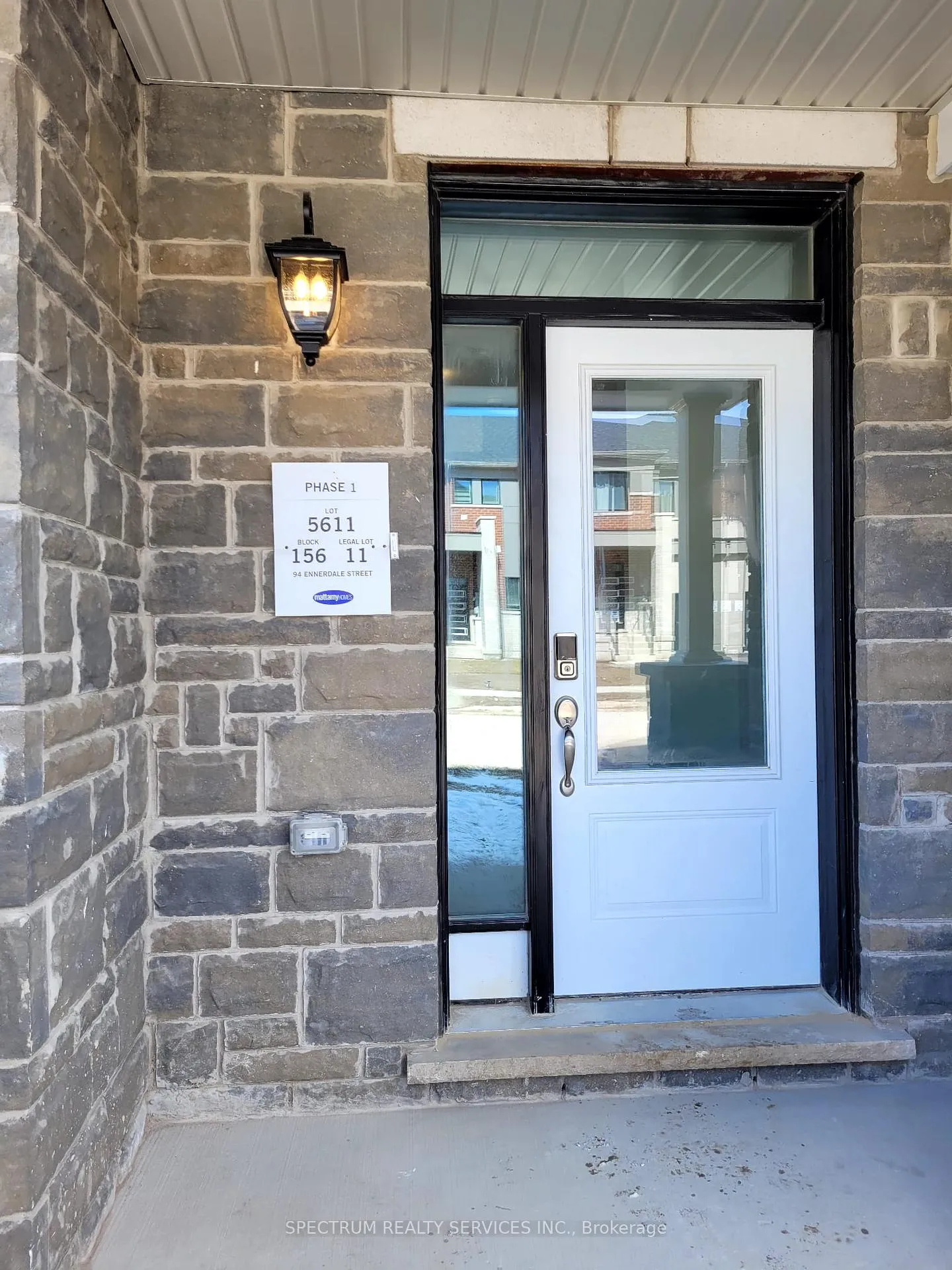Photo 2 of 94 Ennerdale Street, Barrie, Rural Barrie Southwest — HOMEH