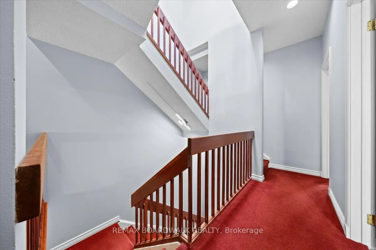Photo 23 of 32 Waverley Street, Ottawa, Ottawa Centre/Golden Triangle — HOMEH