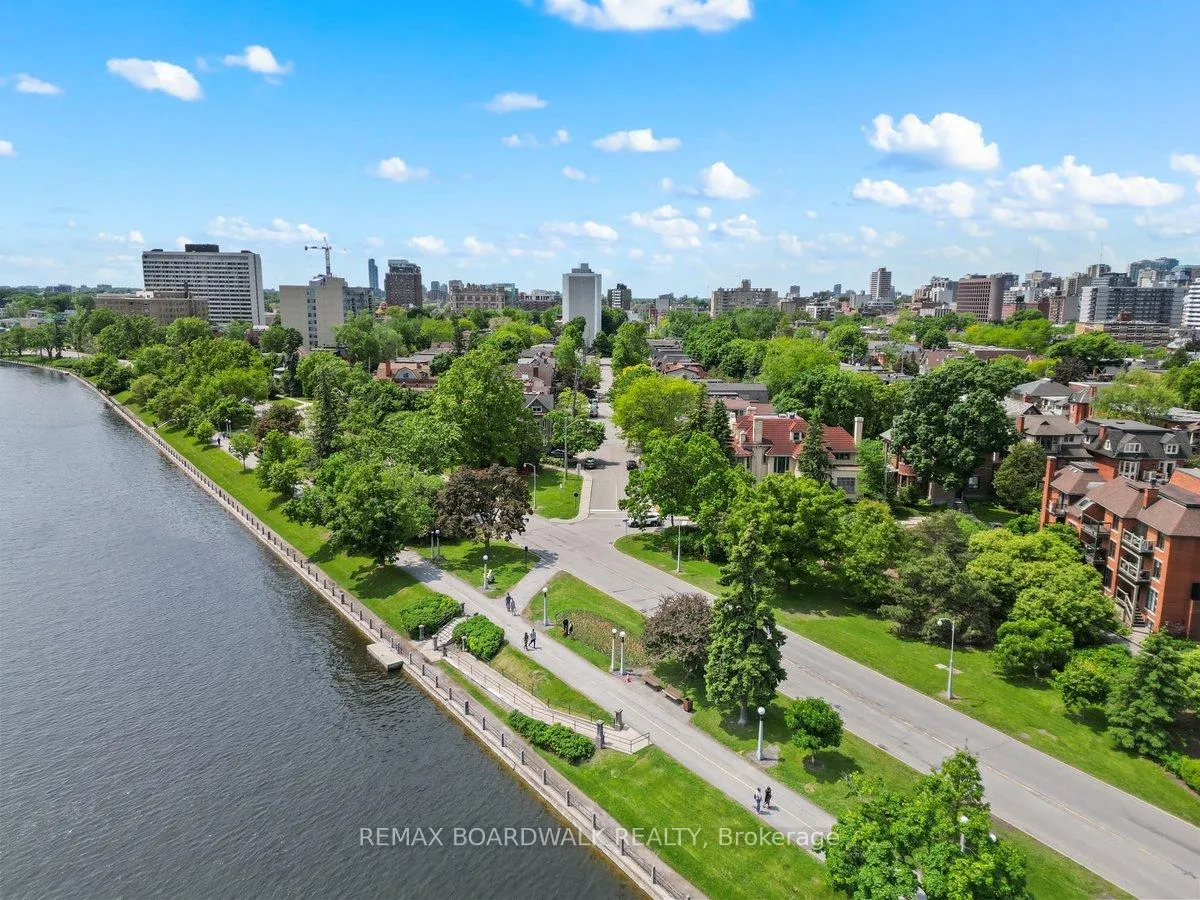 Photo 43 of 32 Waverley Street, Ottawa, Ottawa Centre/Golden Triangle — HOMEH