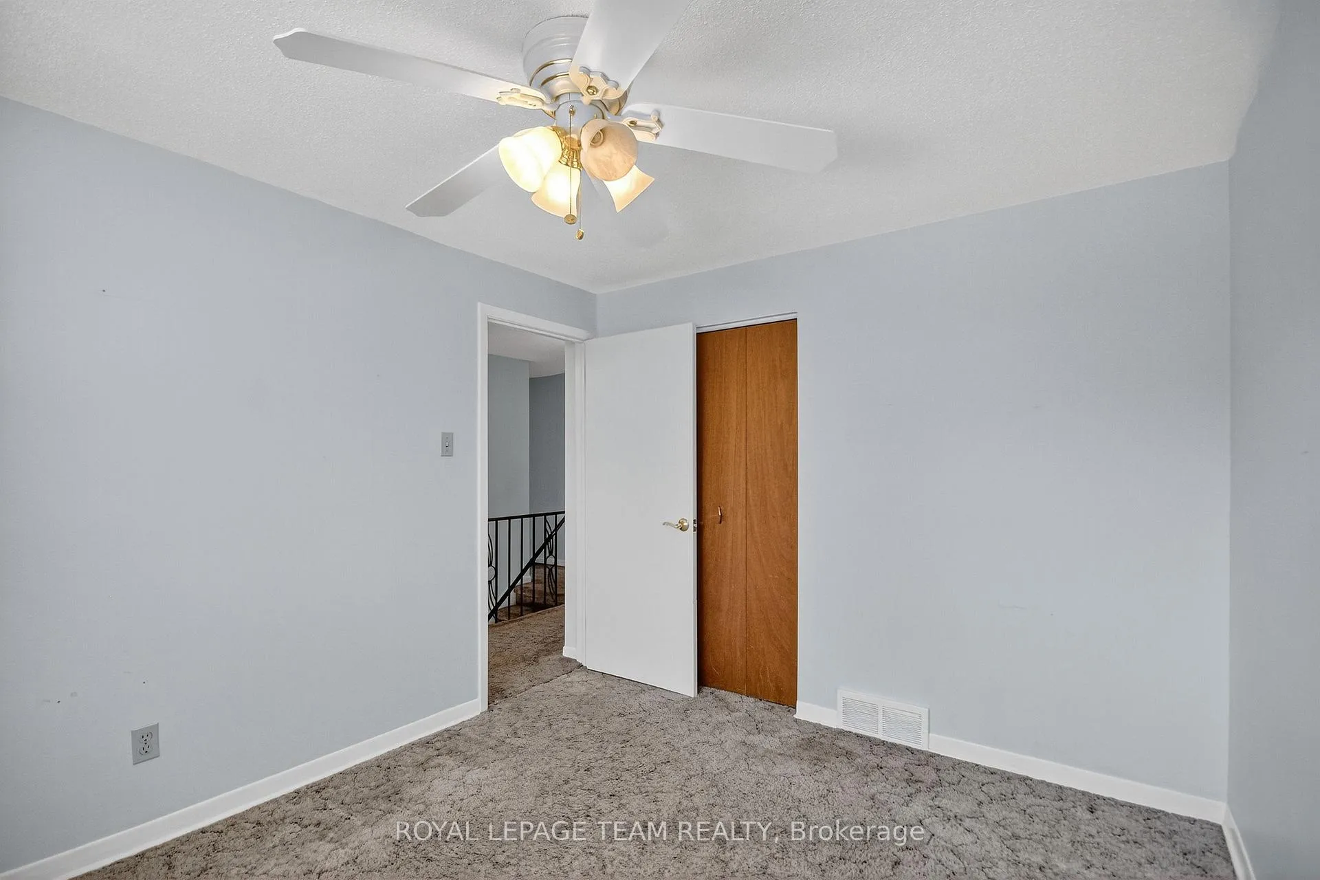 Photo 32 of 1264 Morrison Drive, Ottawa, Redwood Park — HOMEH