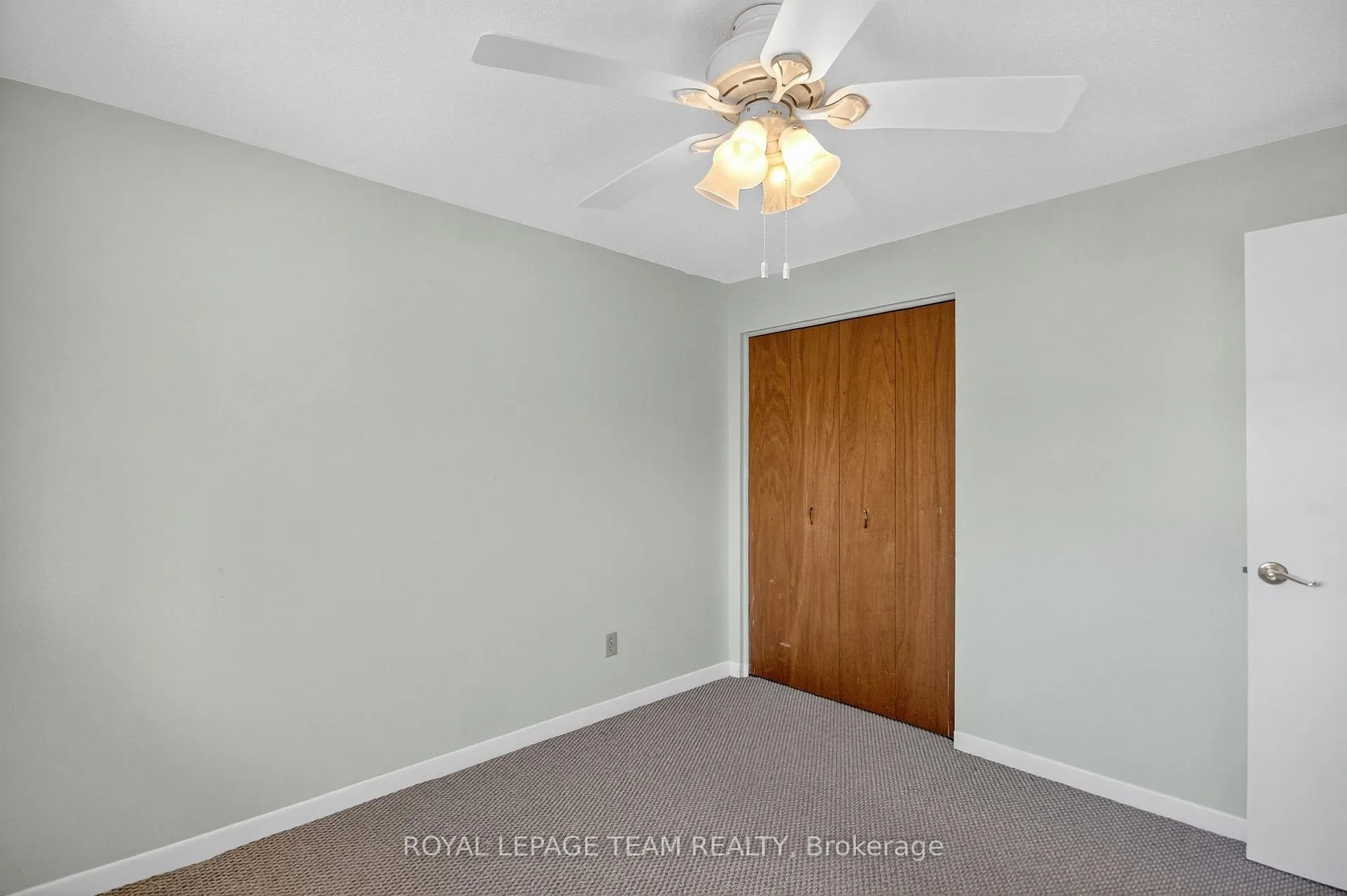 Photo 37 of 1264 Morrison Drive, Ottawa, Redwood Park — HOMEH