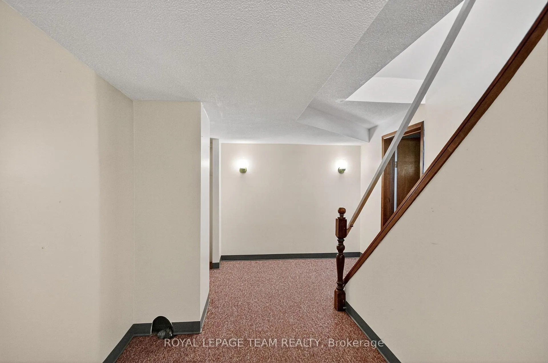 Photo 38 of 1264 Morrison Drive, Ottawa, Redwood Park — HOMEH