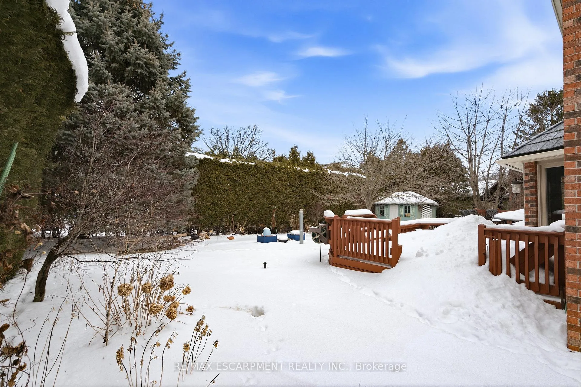 Photo 2 of 141 Garden Avenue, Hamilton, Ancaster — HOMEH