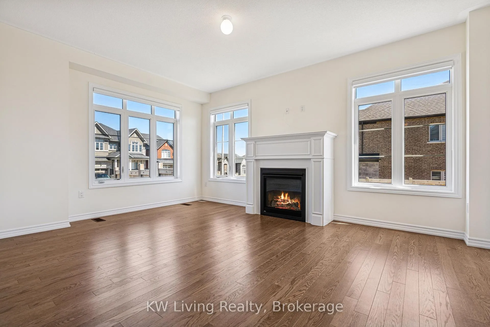 Photo 9 of 1422 Broderick Street, Innisfil, Alcona — HOMEH