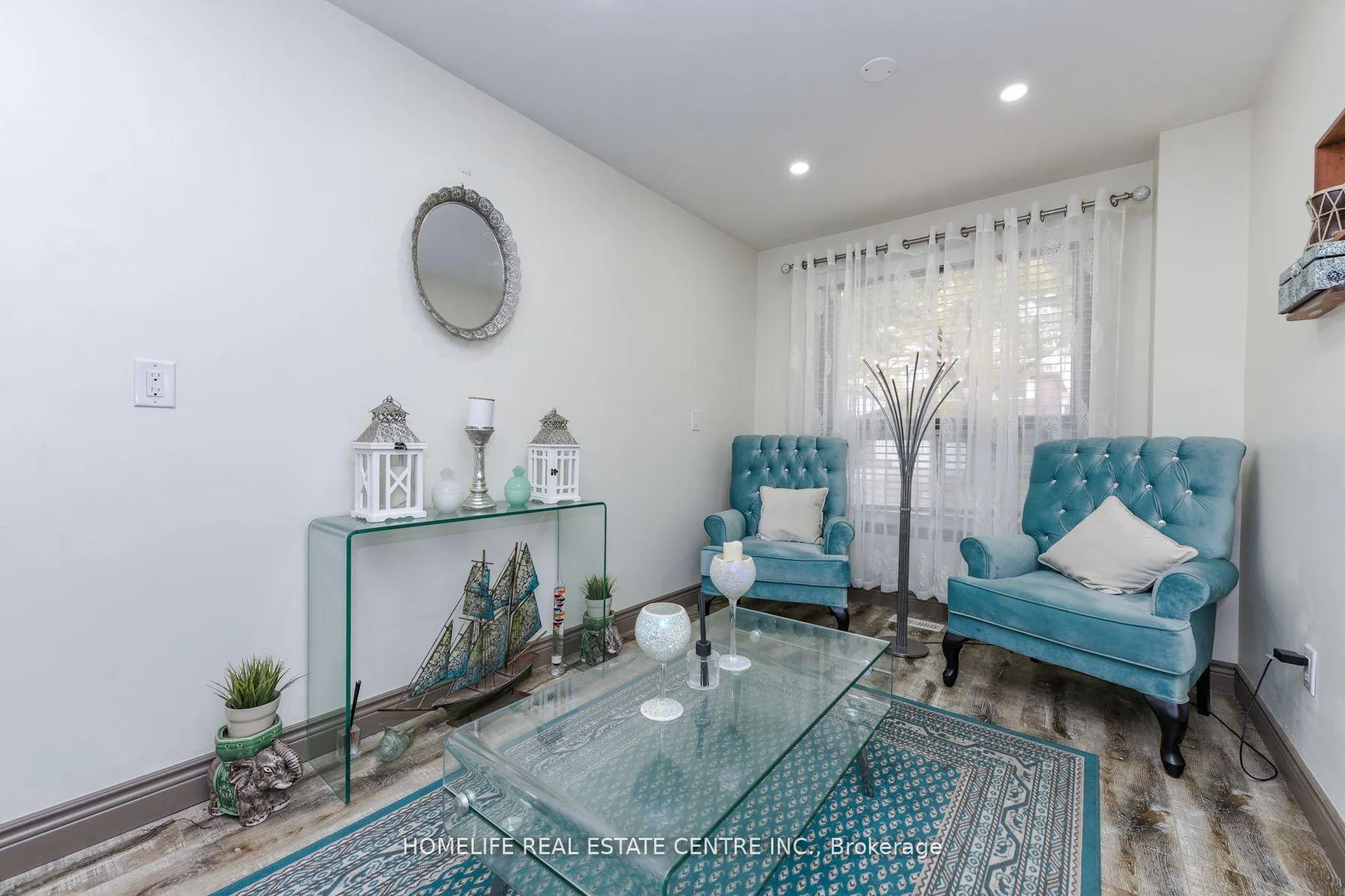 Photo 9 of 20 Oleander Crescent, Brampton, Heart Lake East — HOMEH