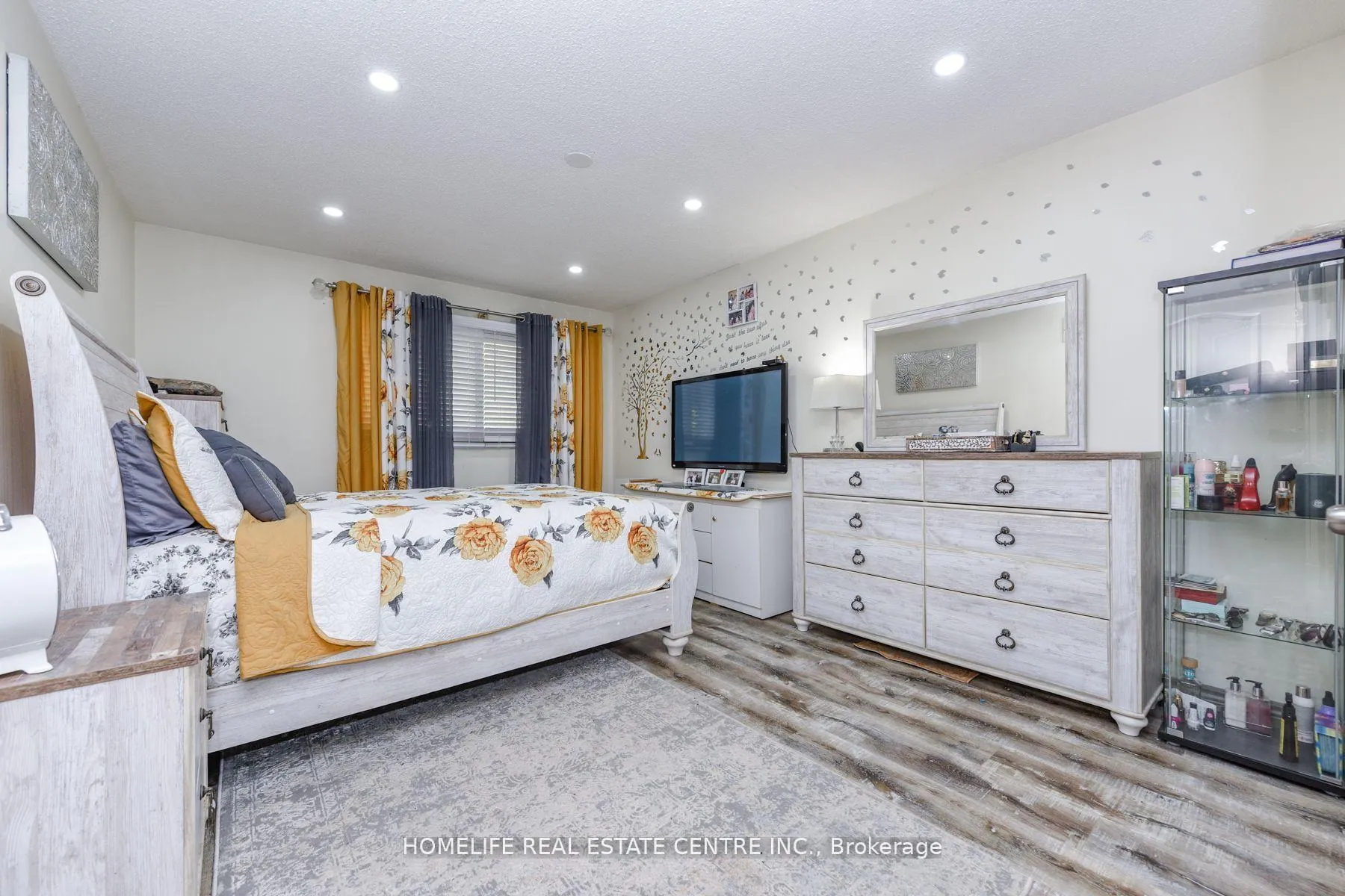 Photo 26 of 20 Oleander Crescent, Brampton, Heart Lake East — HOMEH