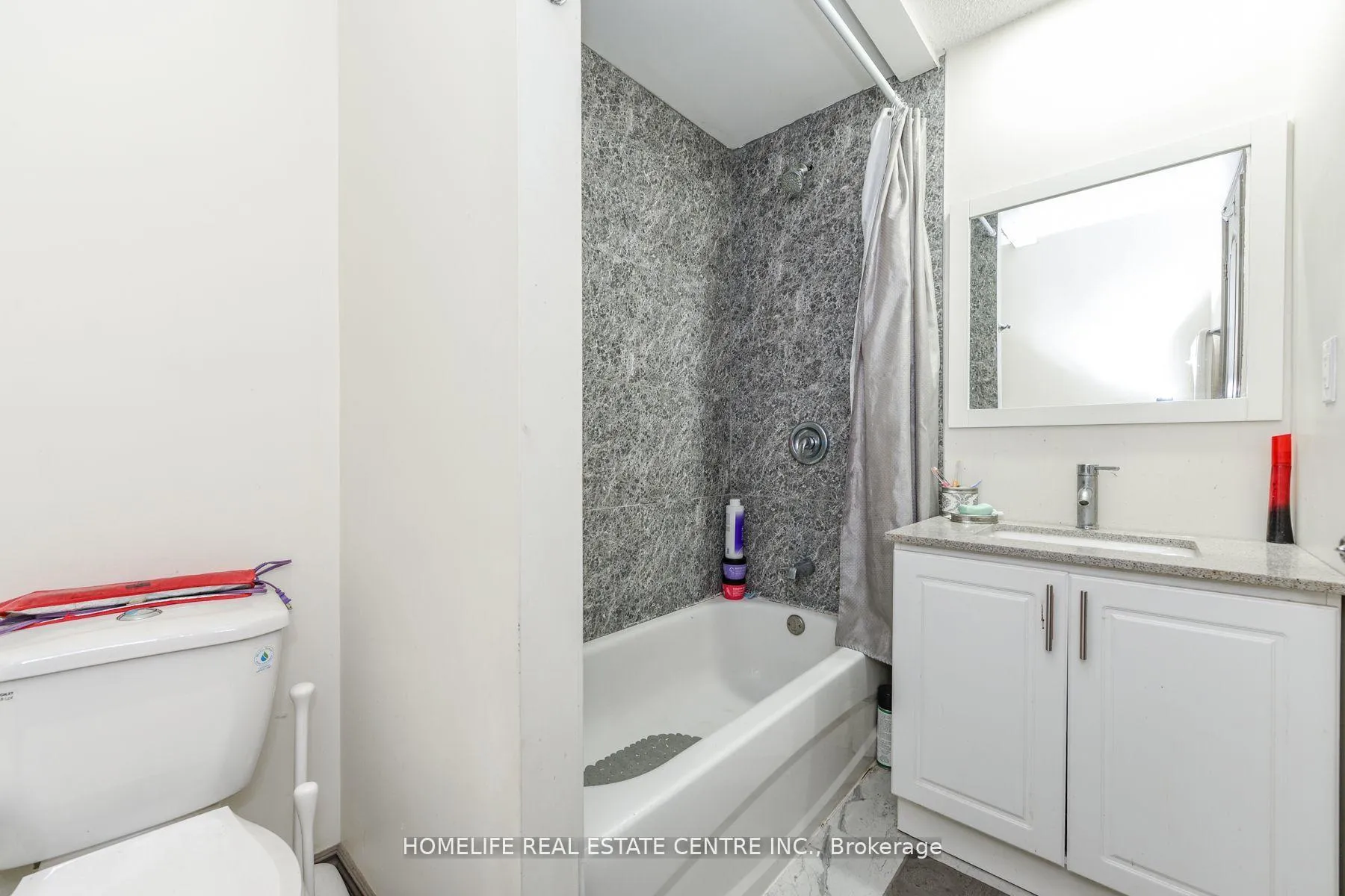 Photo 27 of 20 Oleander Crescent, Brampton, Heart Lake East — HOMEH