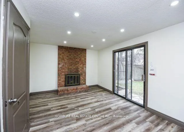 Photo 36 of 20 Oleander Crescent, Brampton, Heart Lake East — HOMEH