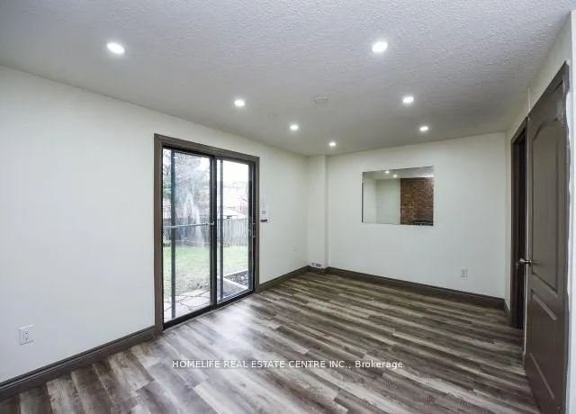 Photo 37 of 20 Oleander Crescent, Brampton, Heart Lake East — HOMEH