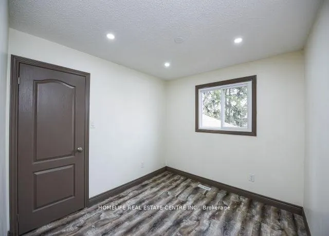 Photo 38 of 20 Oleander Crescent, Brampton, Heart Lake East — HOMEH