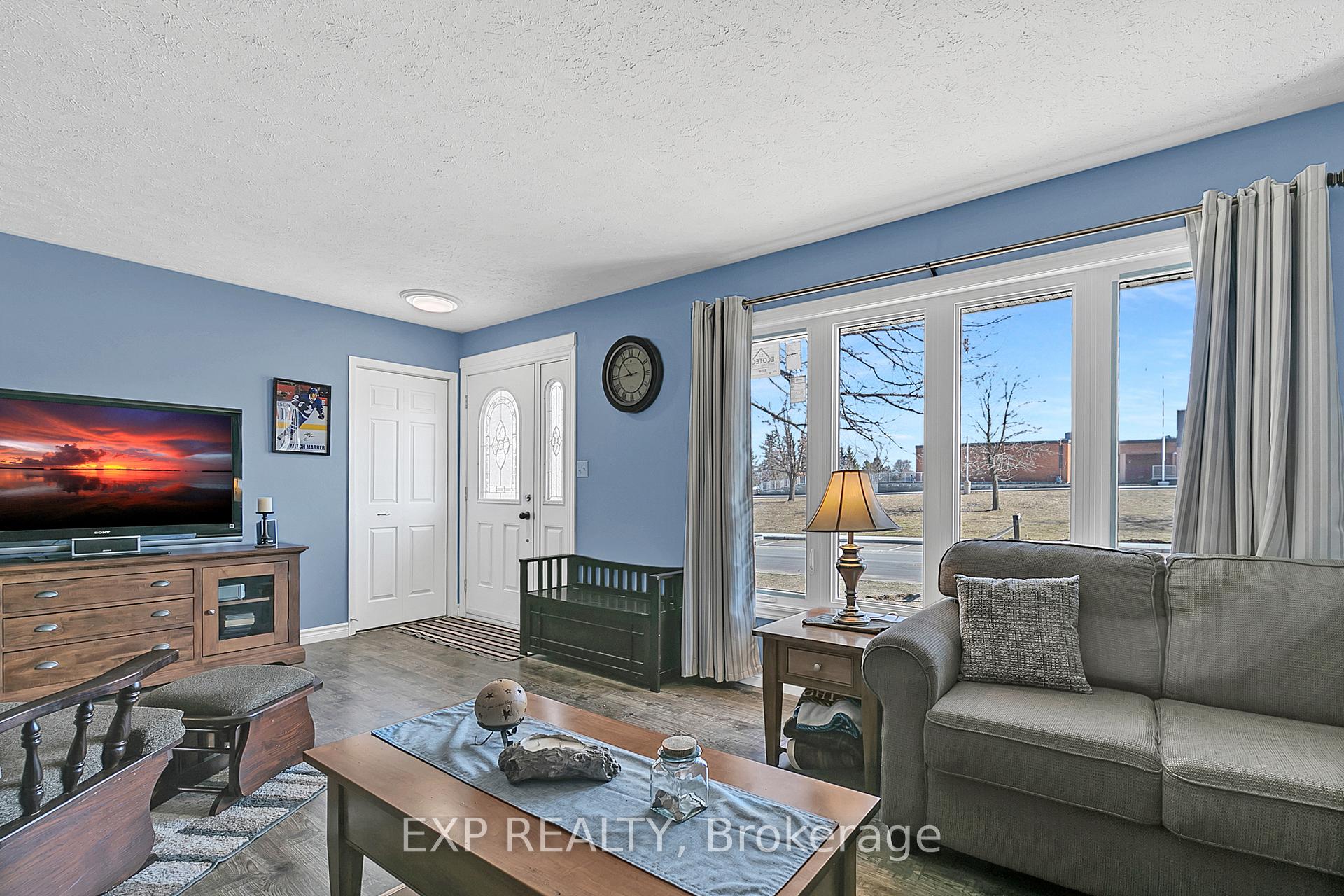 Photo 5 of 156 12th Avenue, Hanover — HOMEH