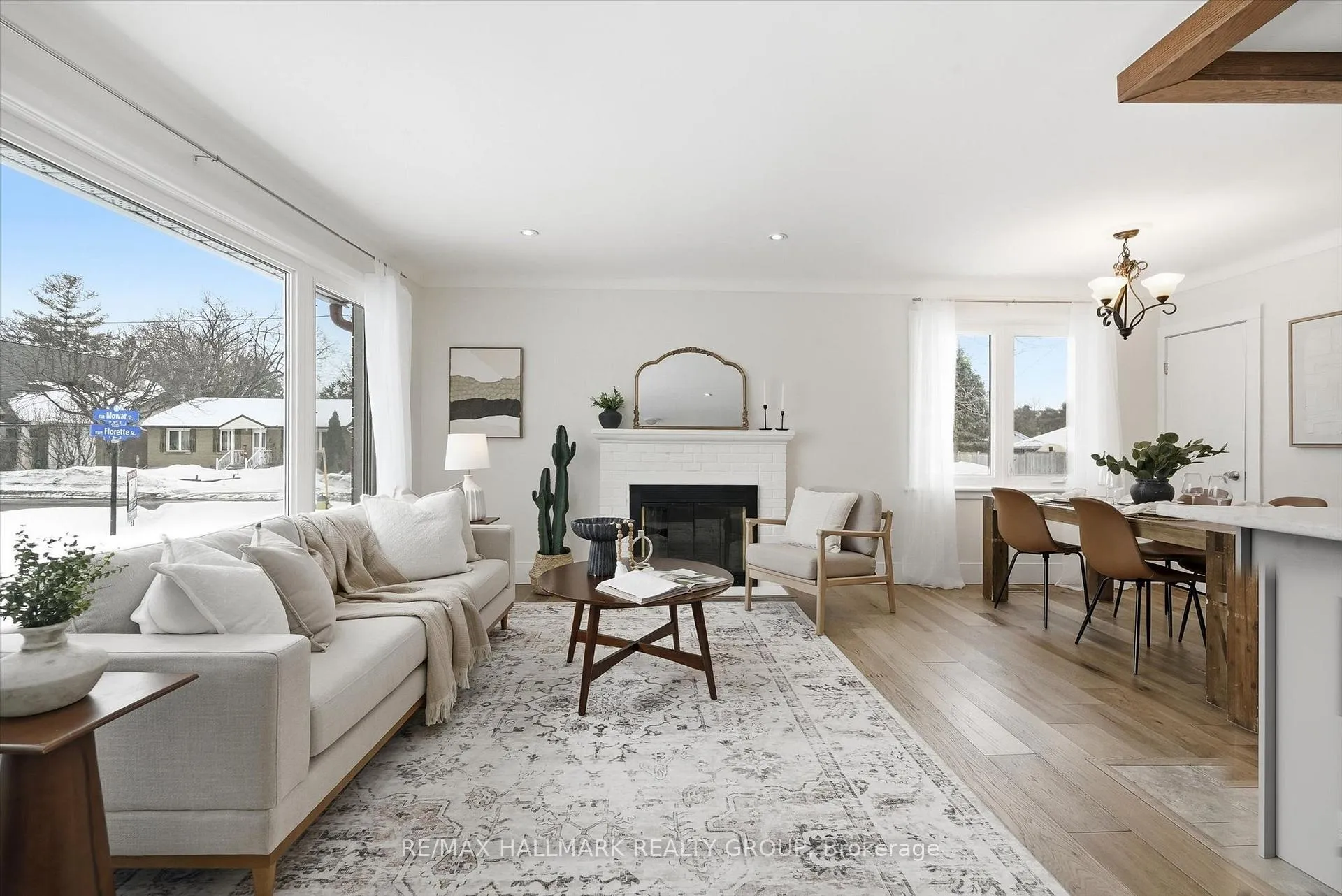 Photo 2 of 26 Florette Street, Ottawa, Cardinal Heights — HOMEH