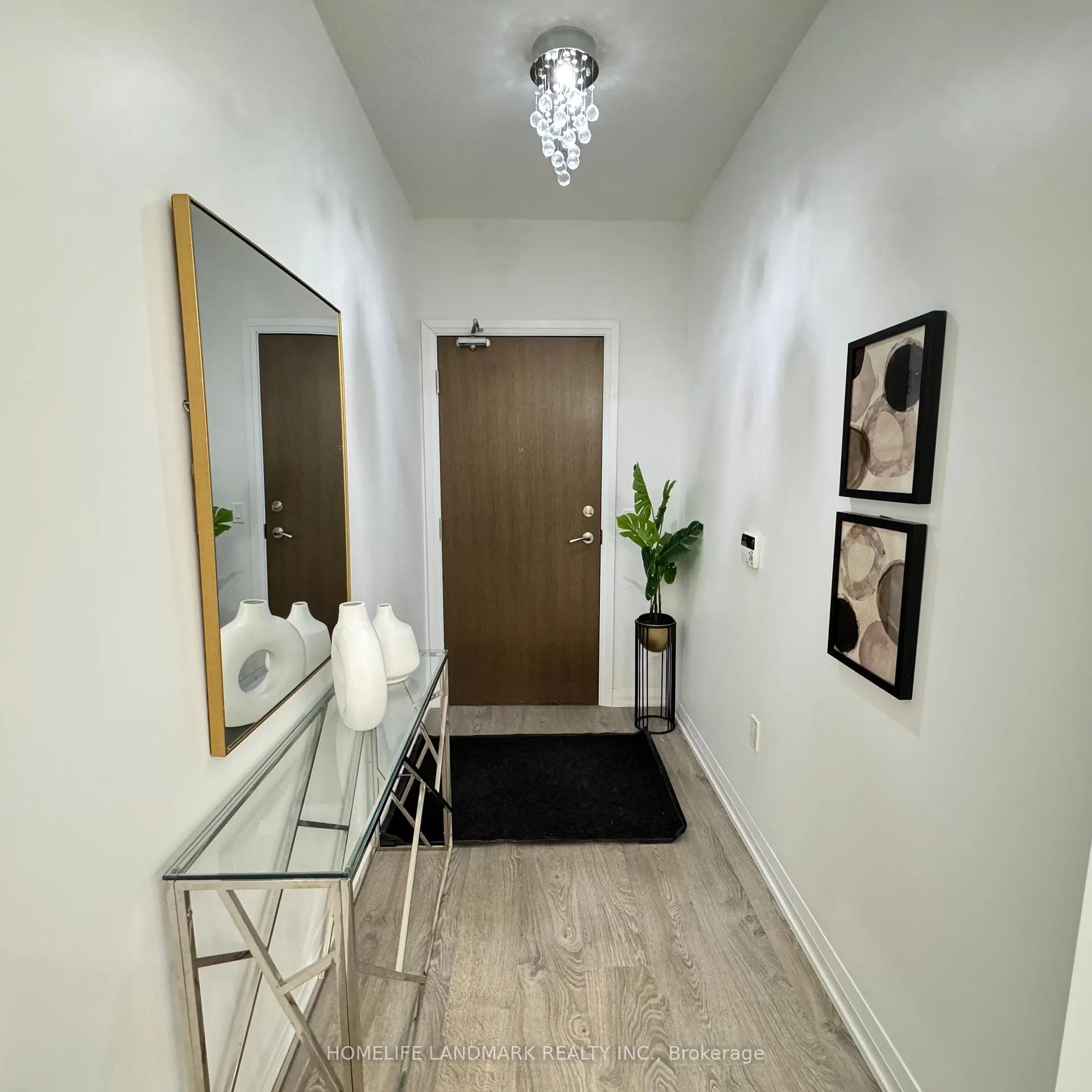 Photo 2 of Unit 901, 9560 Markahm Road, Markham, Rural Markham — HOMEH