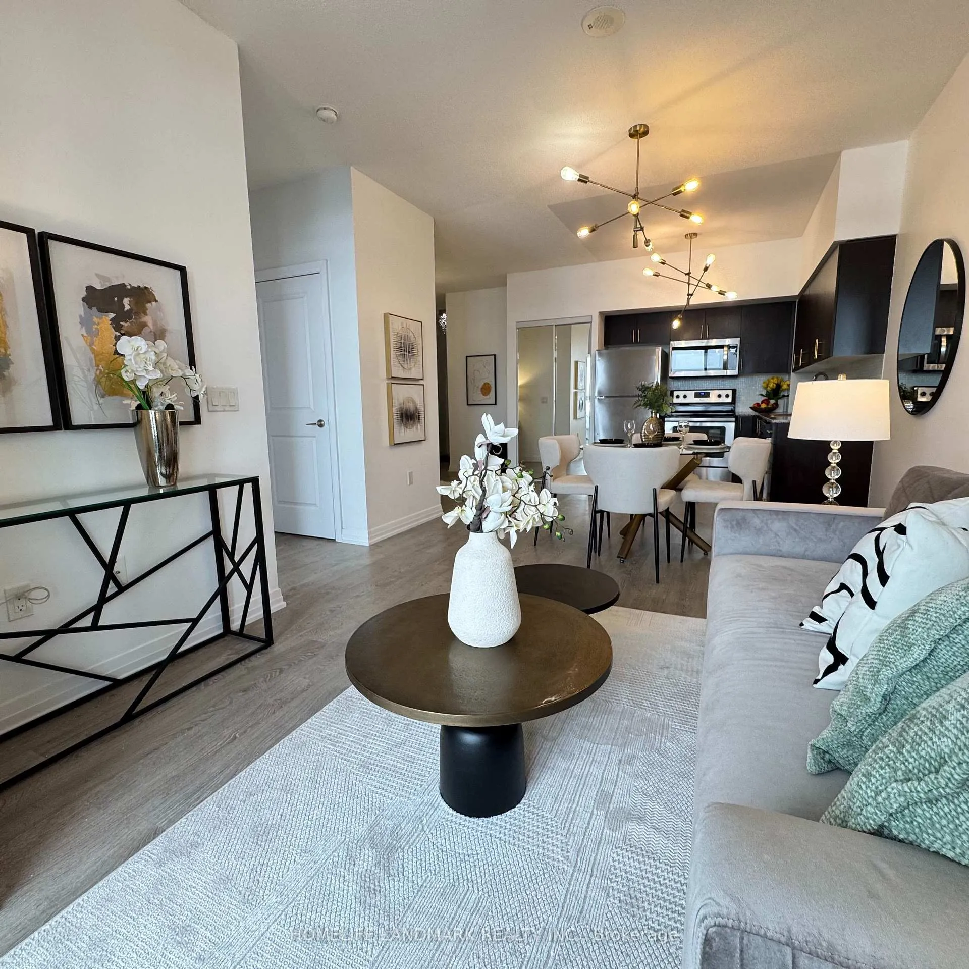 Photo 10 of Unit 901, 9560 Markahm Road, Markham, Rural Markham — HOMEH