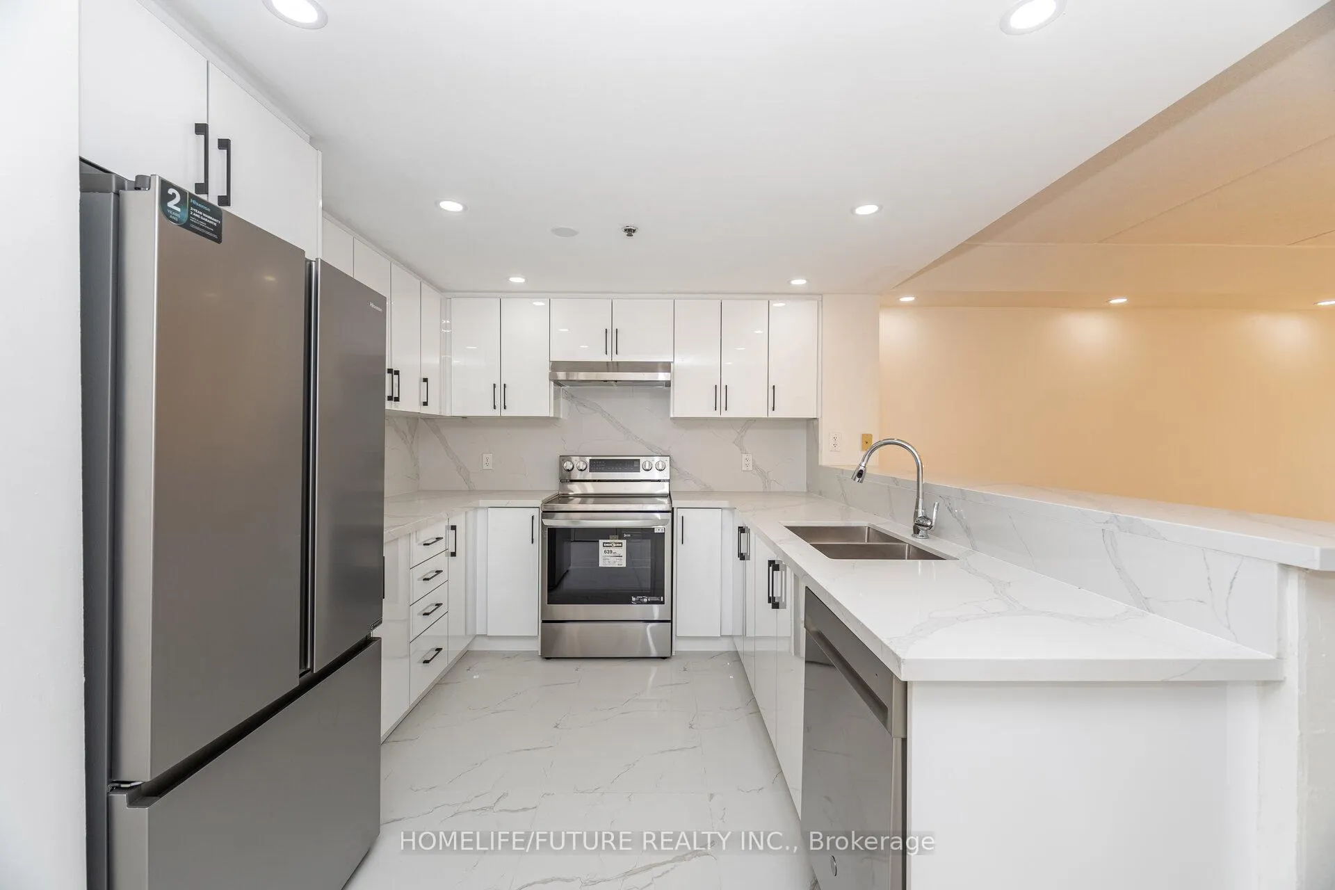 Photo 7 of Unit 203, 7428 Markham Road, Markham, Middlefield — HOMEH