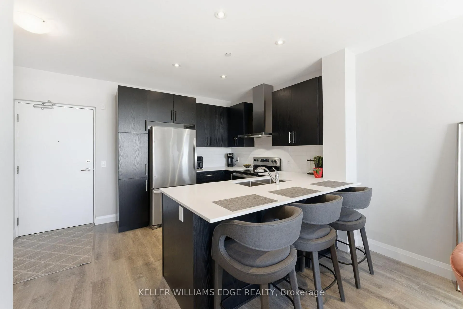 Photo 9 of Unit 425, 1 Redfern Avenue, Hamilton, Mountview — HOMEH