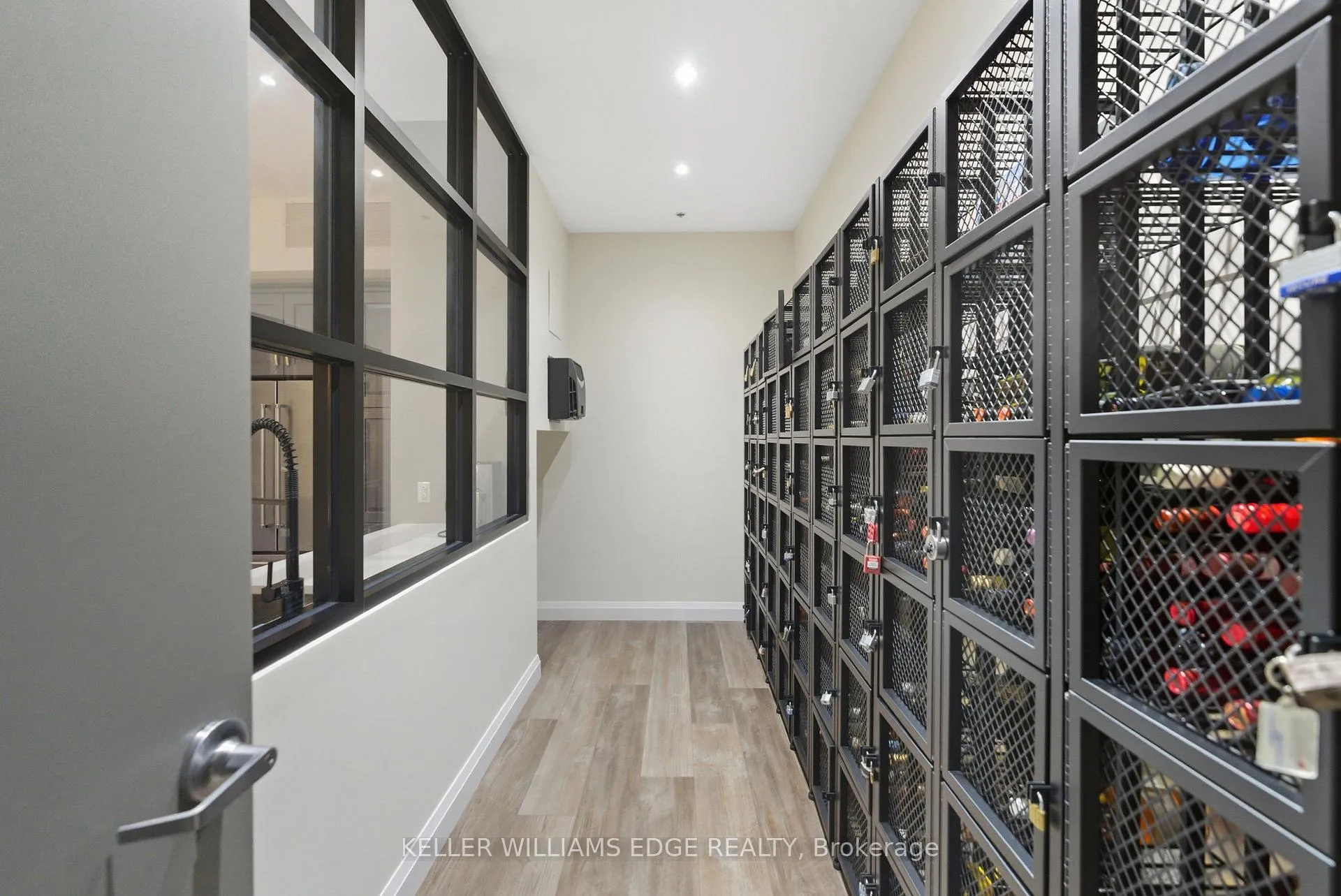 Photo 28 of Unit 425, 1 Redfern Avenue, Hamilton, Mountview — HOMEH