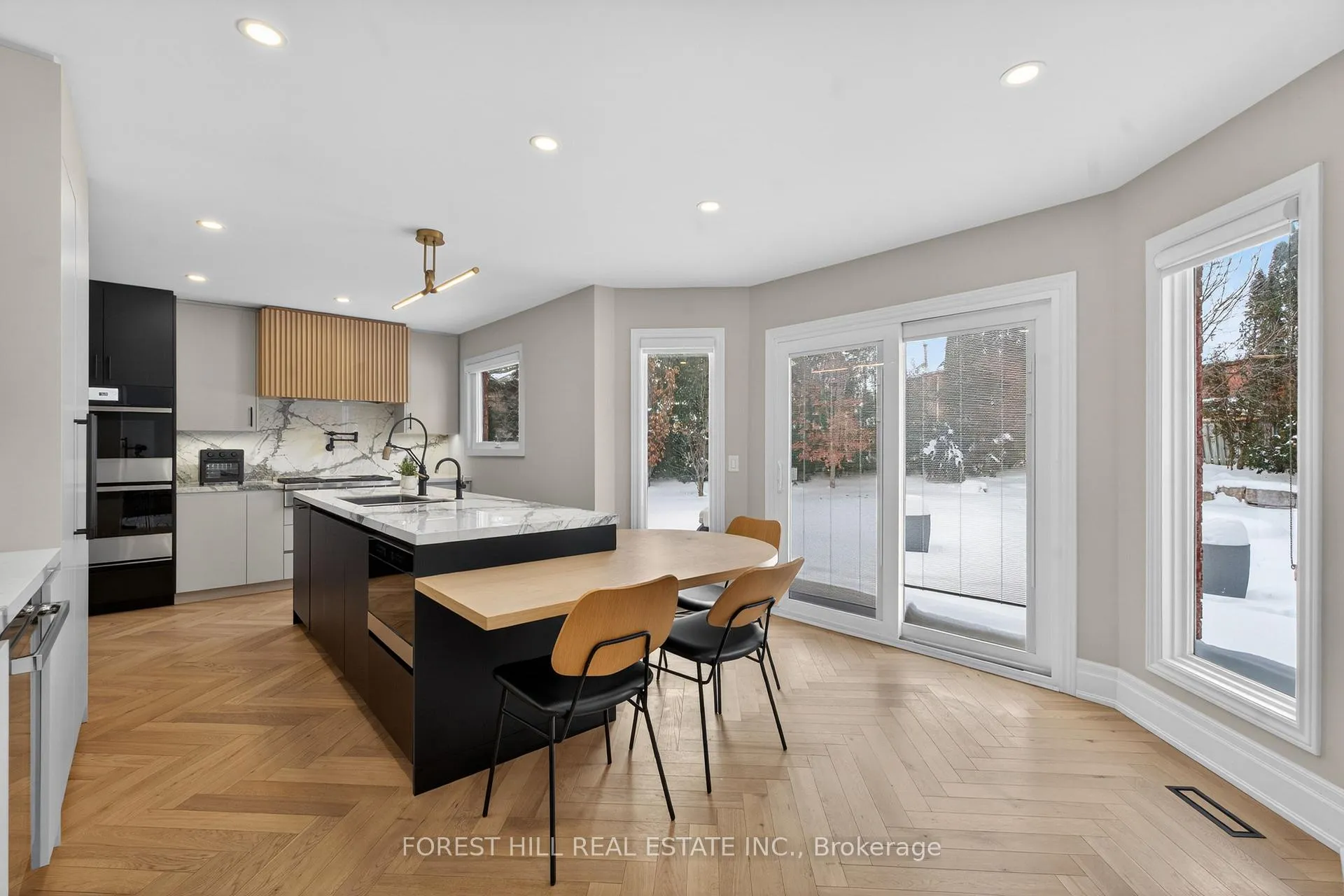 Photo 12 of 16 Casson Place, Markham, Unionville — HOMEH