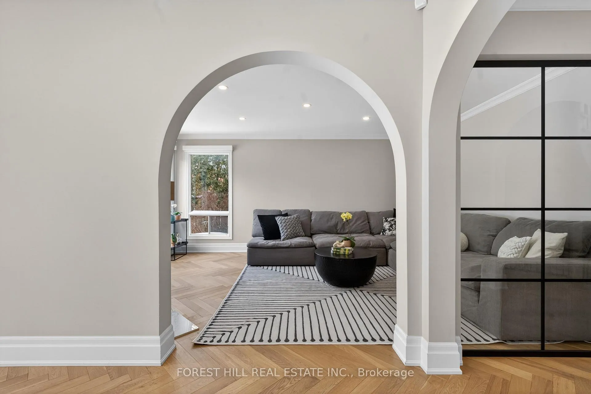 Photo 18 of 16 Casson Place, Markham, Unionville — HOMEH