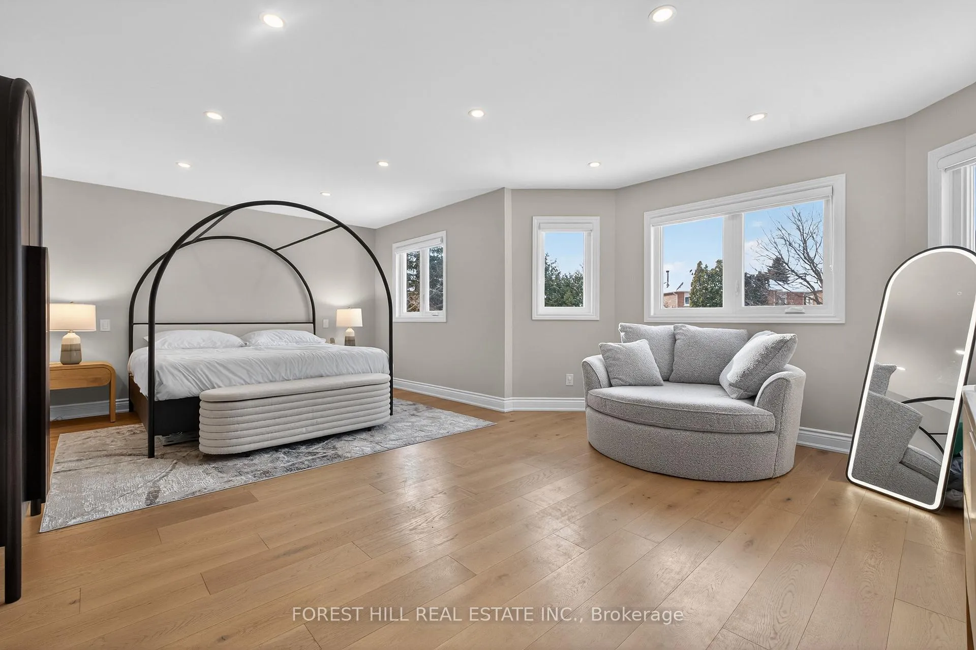 Photo 22 of 16 Casson Place, Markham, Unionville — HOMEH