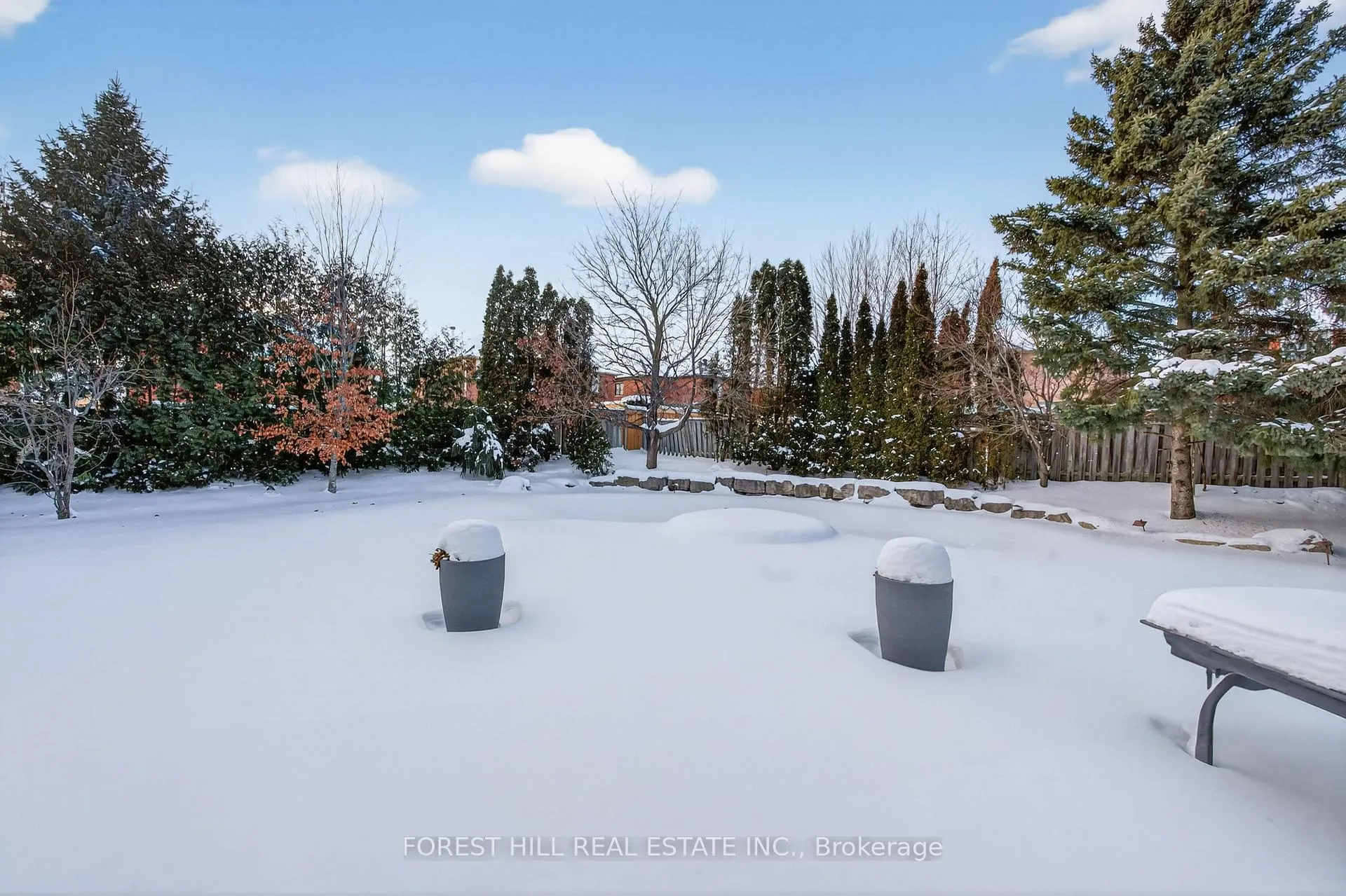 Photo 34 of 16 Casson Place, Markham, Unionville — HOMEH