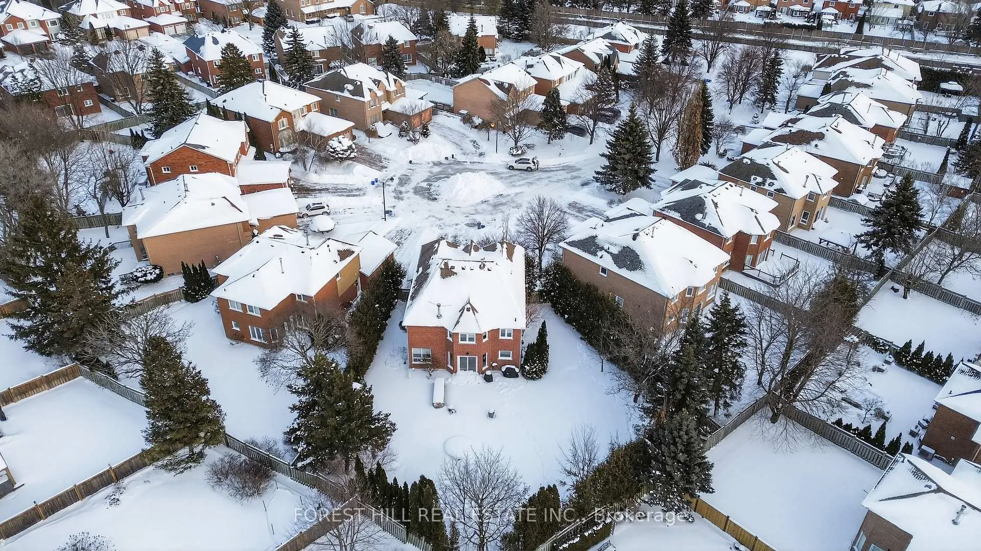 Photo 40 of 16 Casson Place, Markham, Unionville — HOMEH