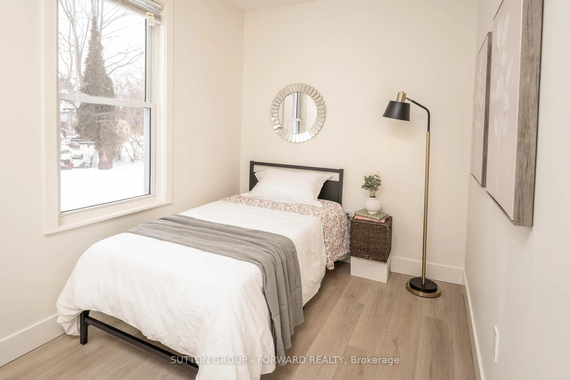 Photo 9 of 65 Myrtle Street, Aylmer — HOMEH