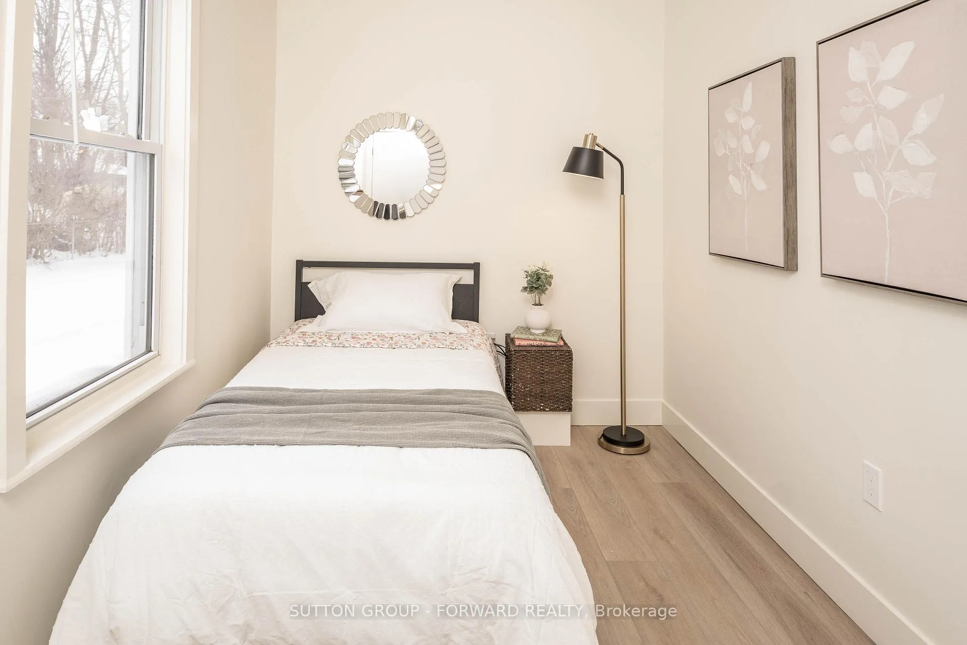 Photo 10 of 65 Myrtle Street, Aylmer — HOMEH