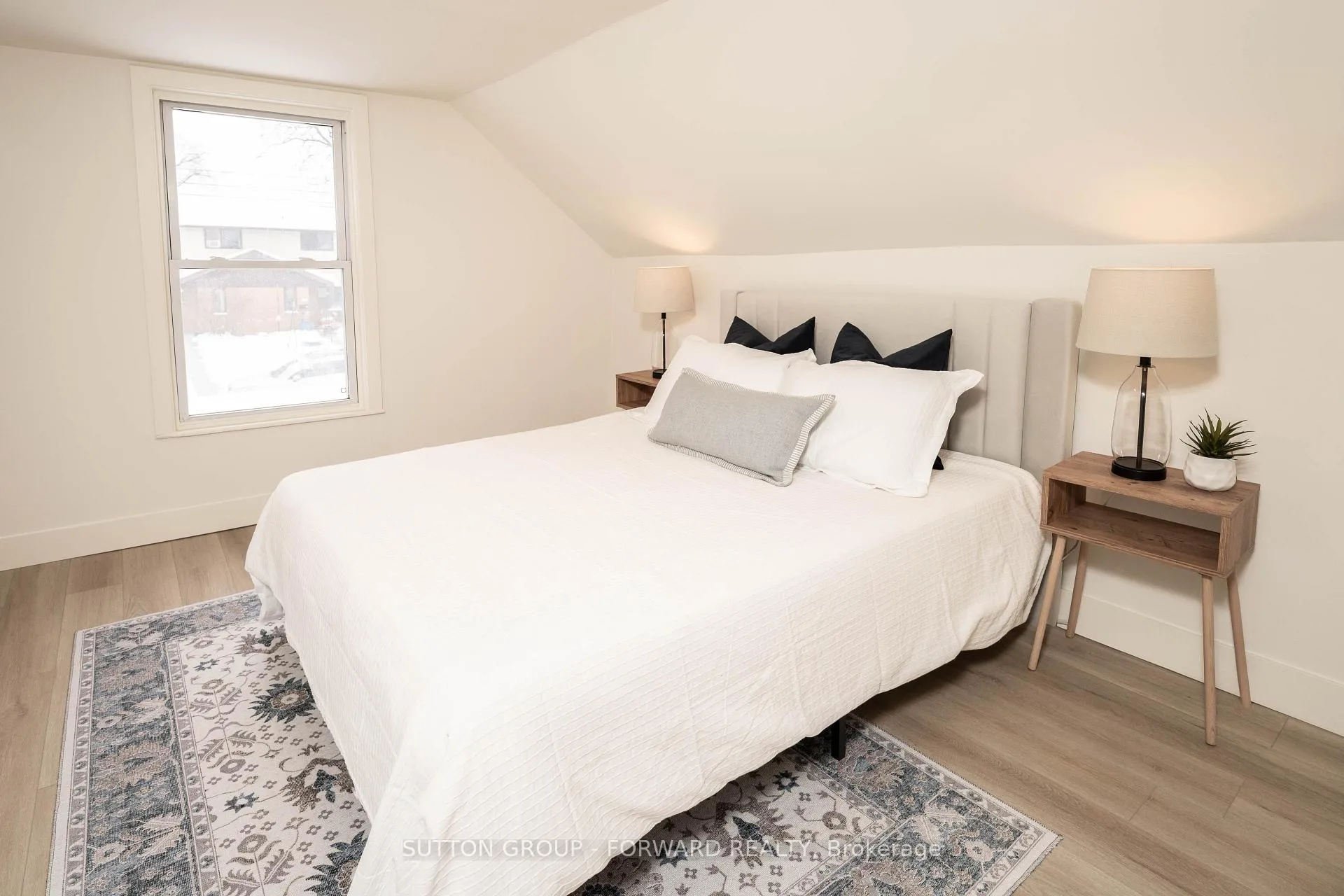 Photo 23 of 65 Myrtle Street, Aylmer — HOMEH