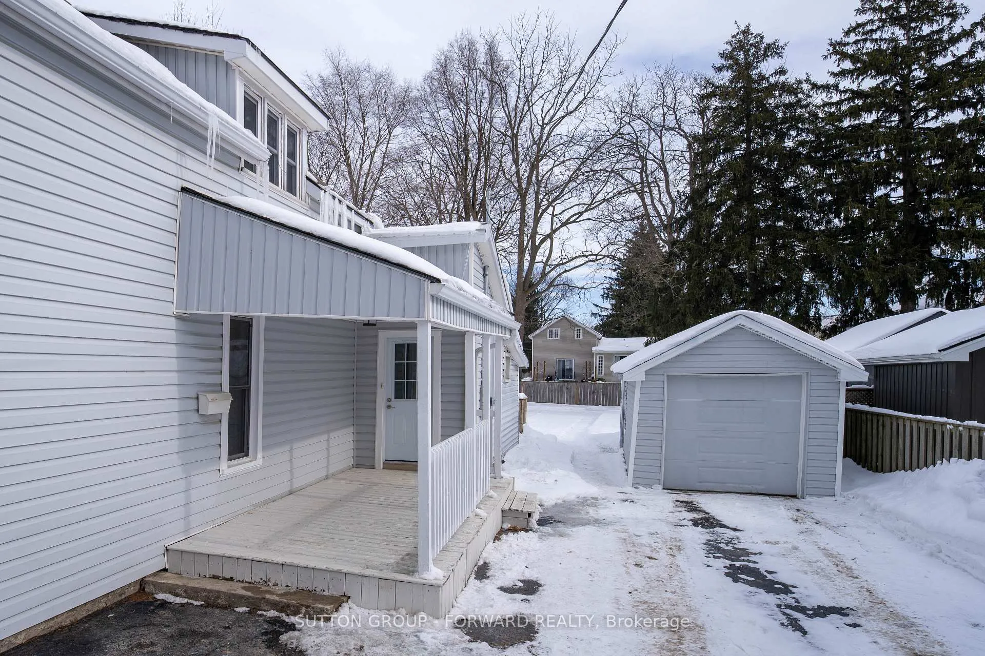 Photo 25 of 65 Myrtle Street, Aylmer — HOMEH
