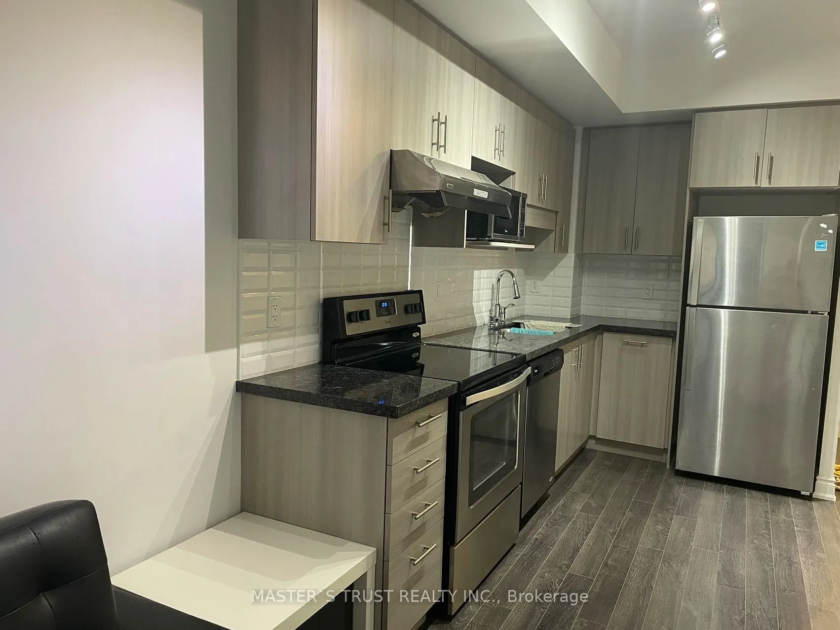 Photo 6 of Unit B901, 99 South Town Centre Boulevard, Markham, Unionville — HOMEH