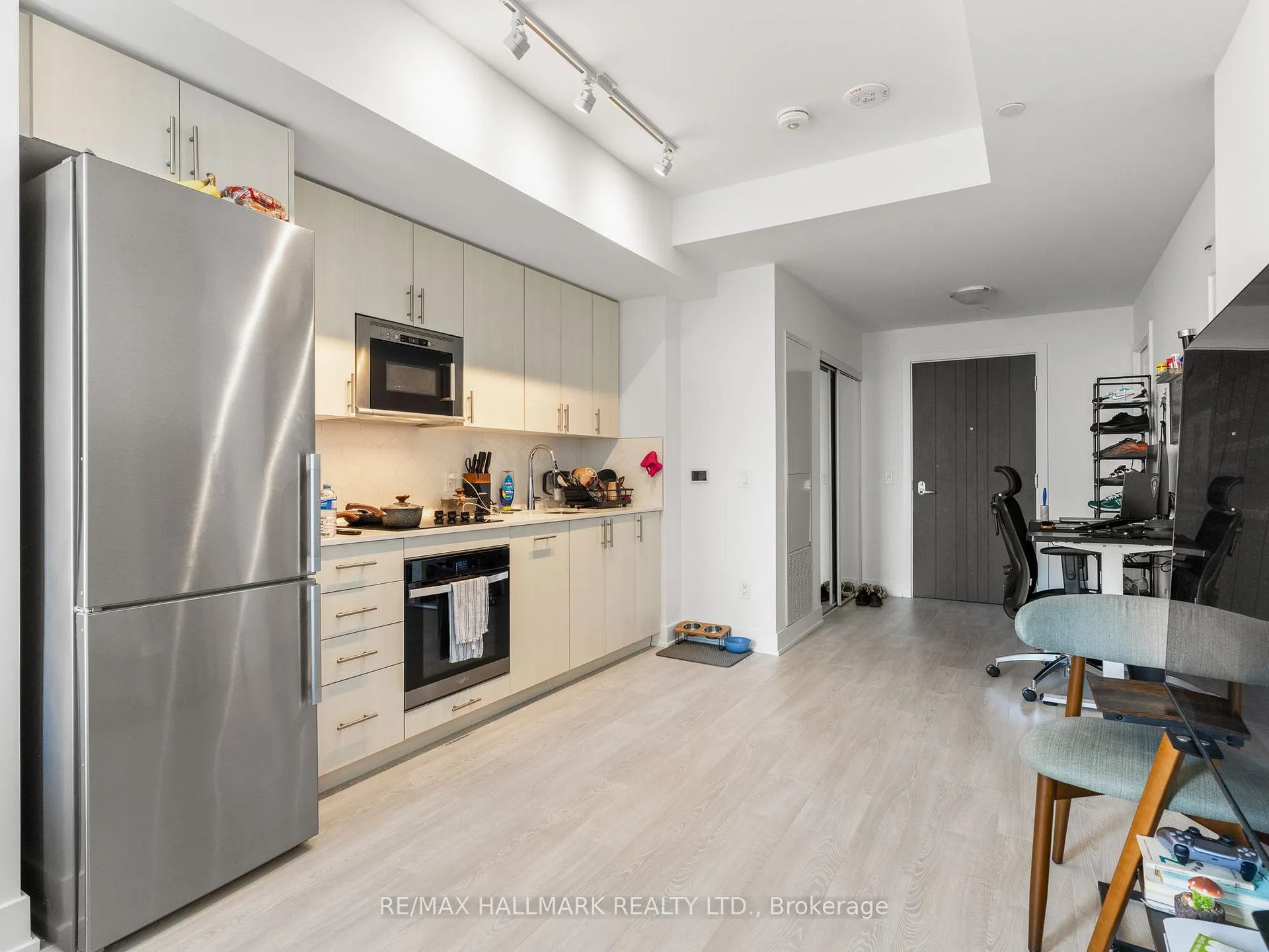 Photo 2 of Unit PH20, 2545 Simcoe Street, Oshawa, Windfields — HOMEH