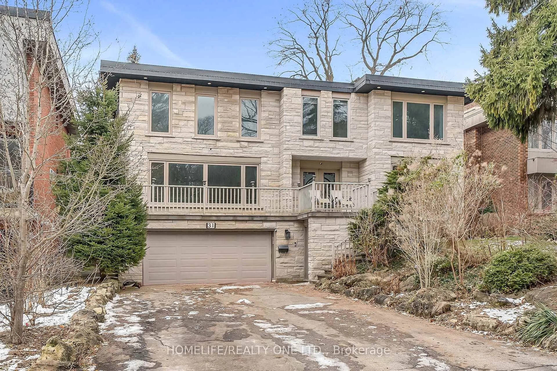 Front of 31 Bearwood Drive