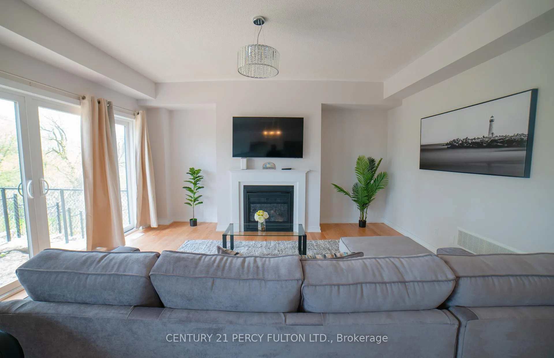 Photo 4 of 54 Trailside Drive, Norfolk — HOMEH